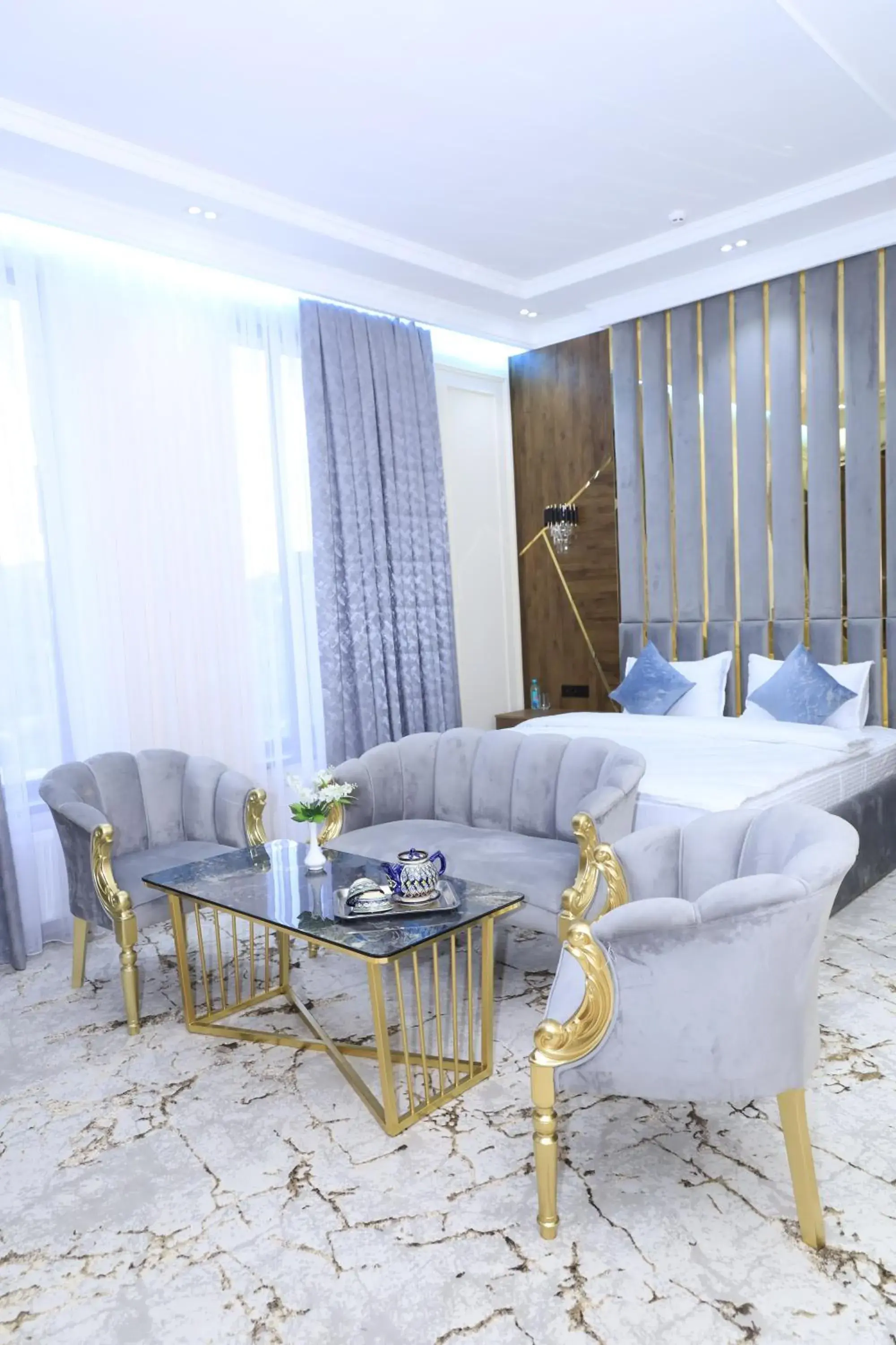 Deluxe King Room - single occupancy in FIRDAVS HOTEL Deluxe King Room - single occupancy in FIRDAVS HOTEL