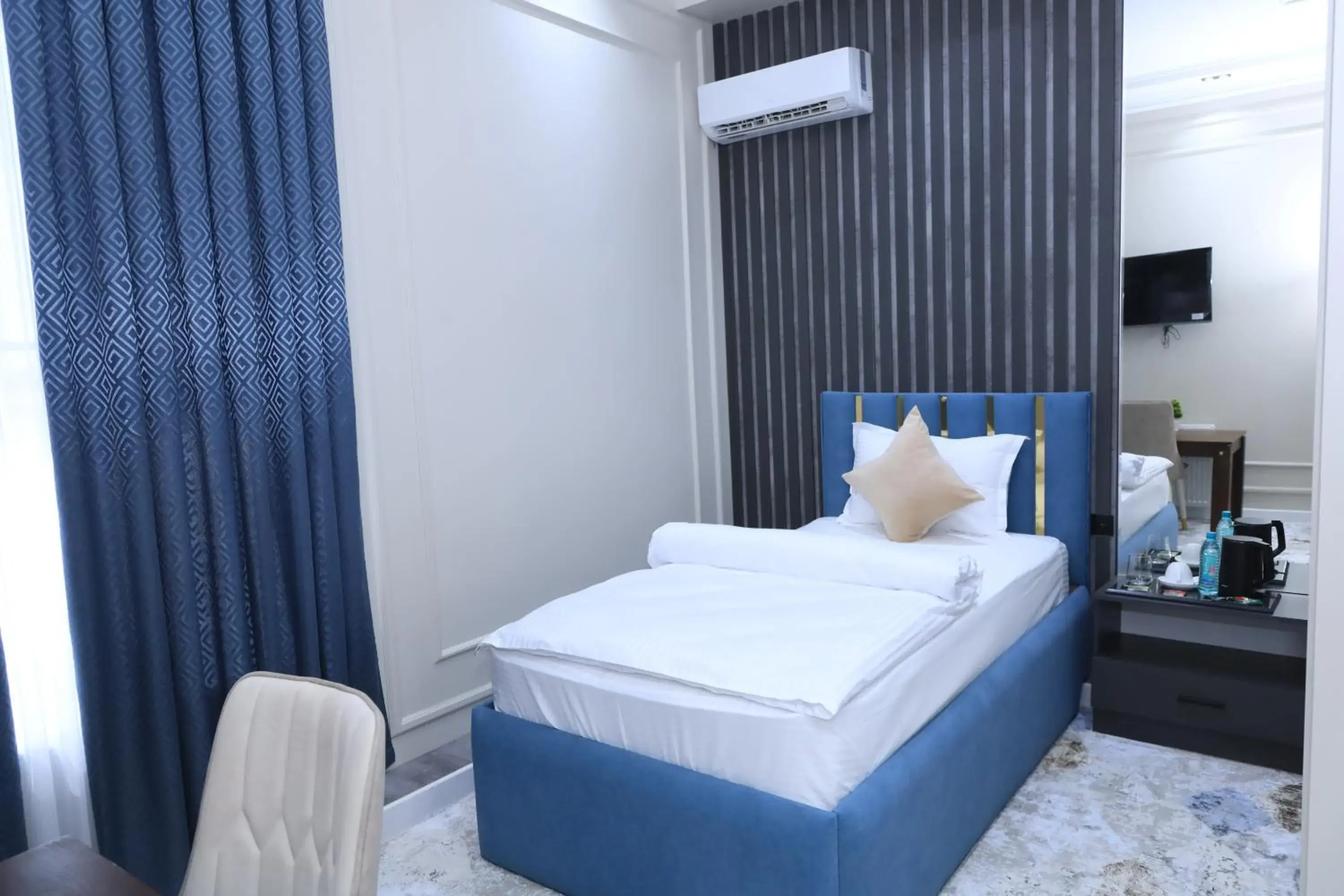 Single Room in FIRDAVS HOTEL Single Room in FIRDAVS HOTEL