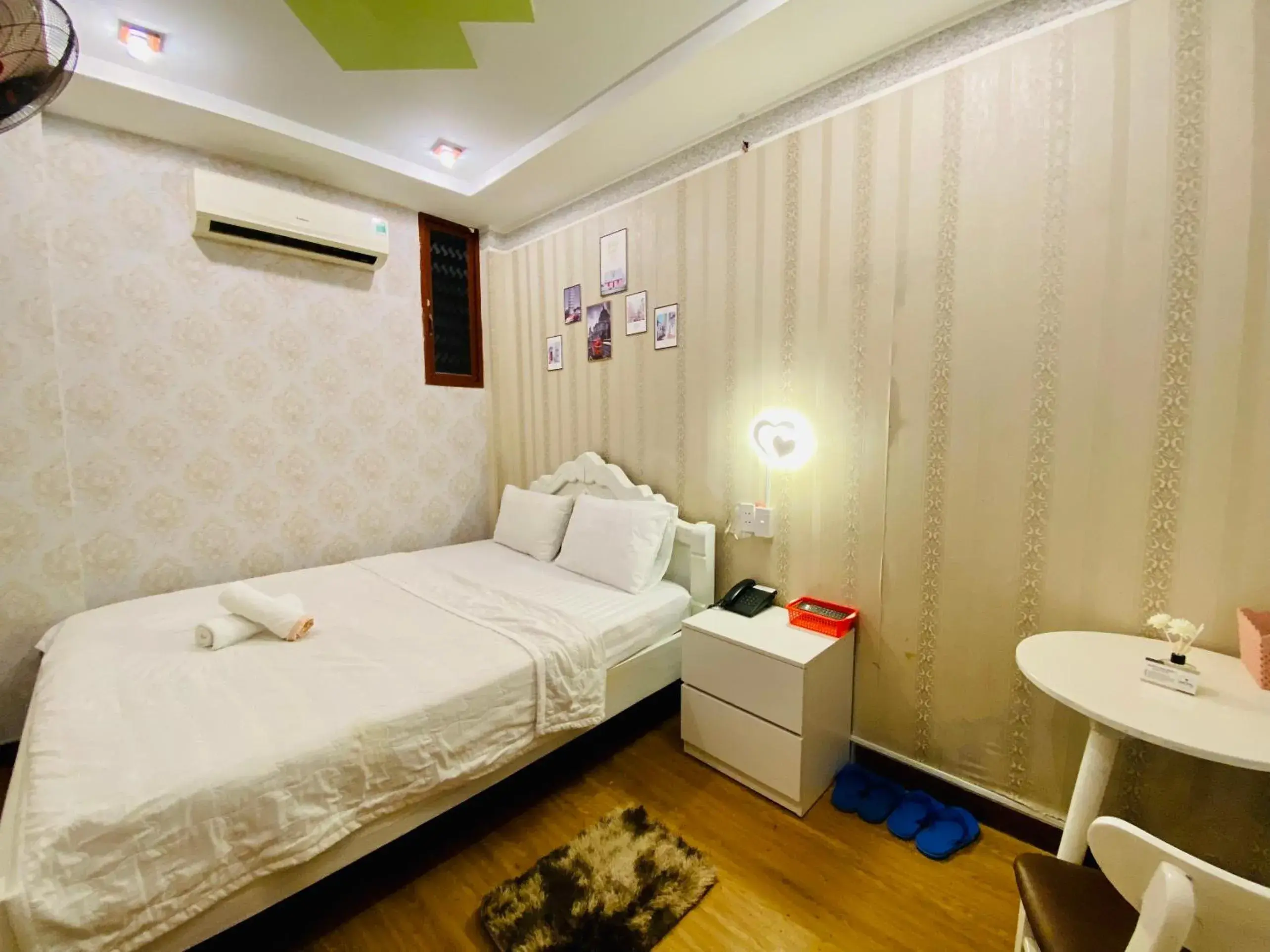 Bedroom, Bed in Jewel Hotel Bedroom, Bed in Jewel Hotel