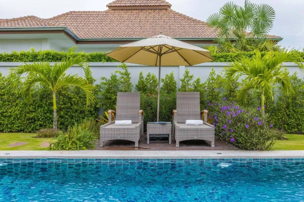 Private 3 Bedroom Pool Villa MS22