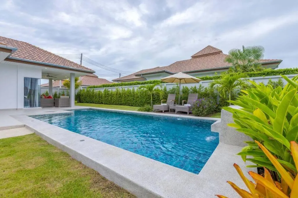 Private 3 Bedroom Pool Villa MS22