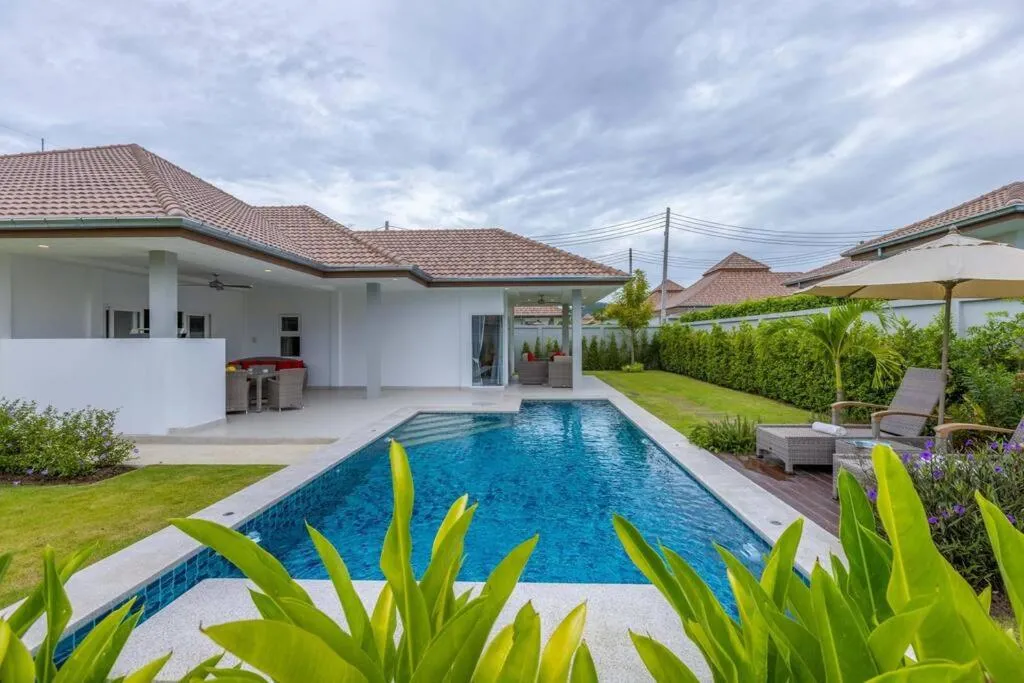 Private 3 Bedroom Pool Villa MS22
