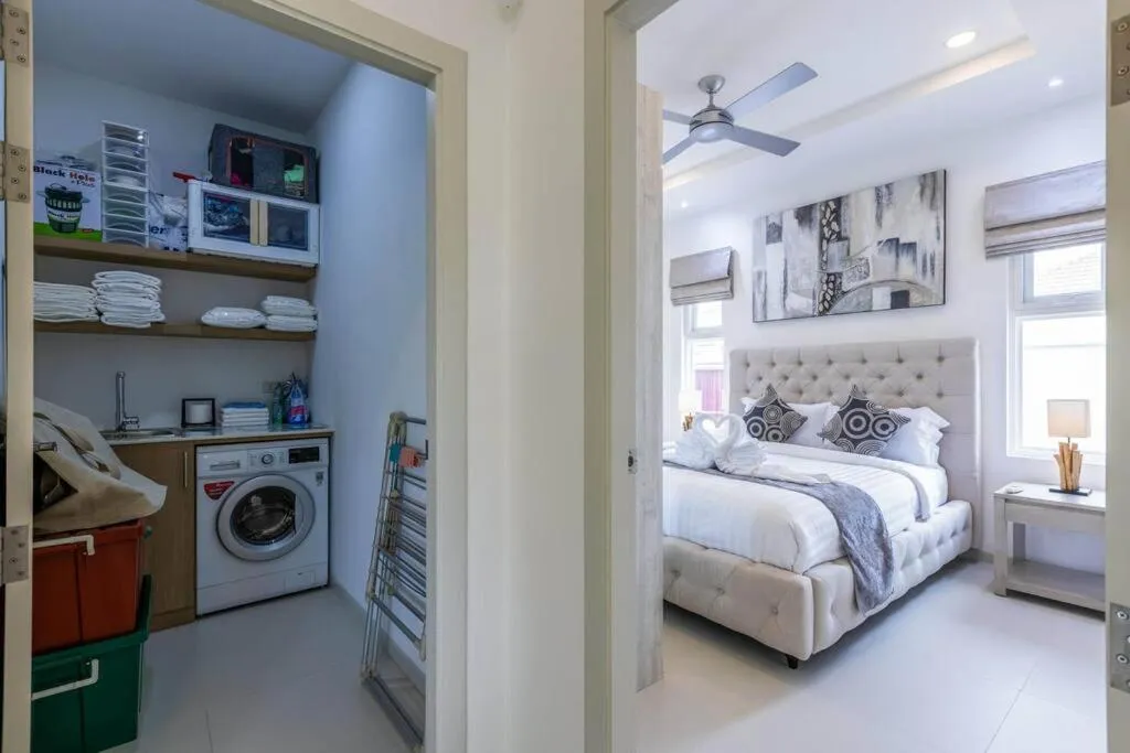 Bed in Private 3 Bedroom Pool Villa MS22