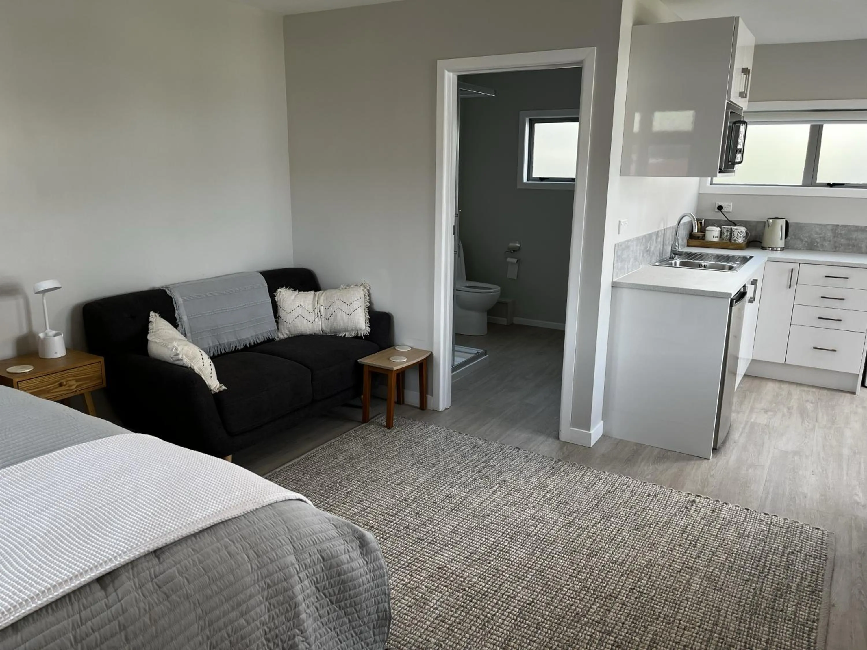 Raglan Retreat on Gilmour