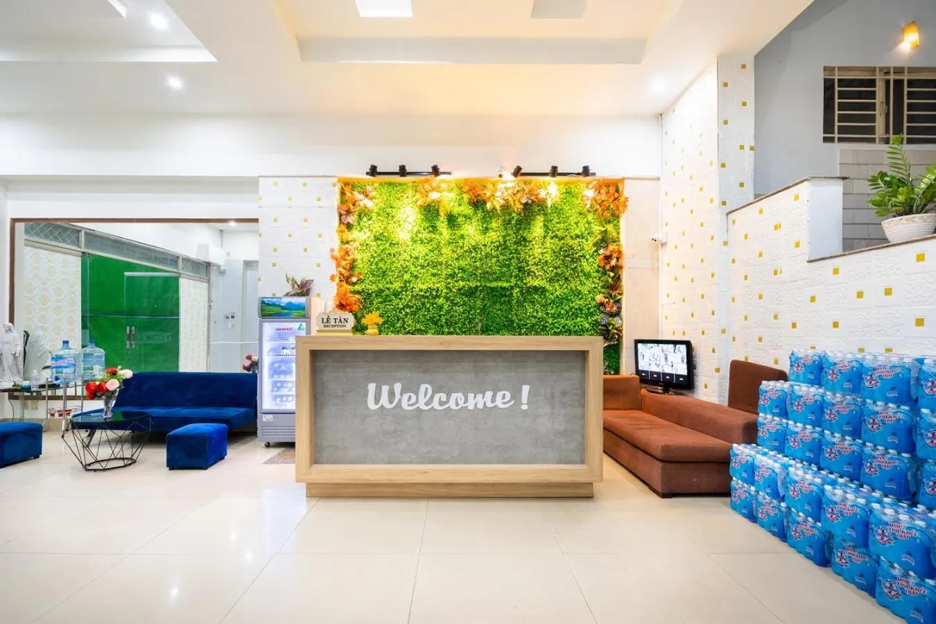 Property logo or sign in Khách Sạn Tràng An