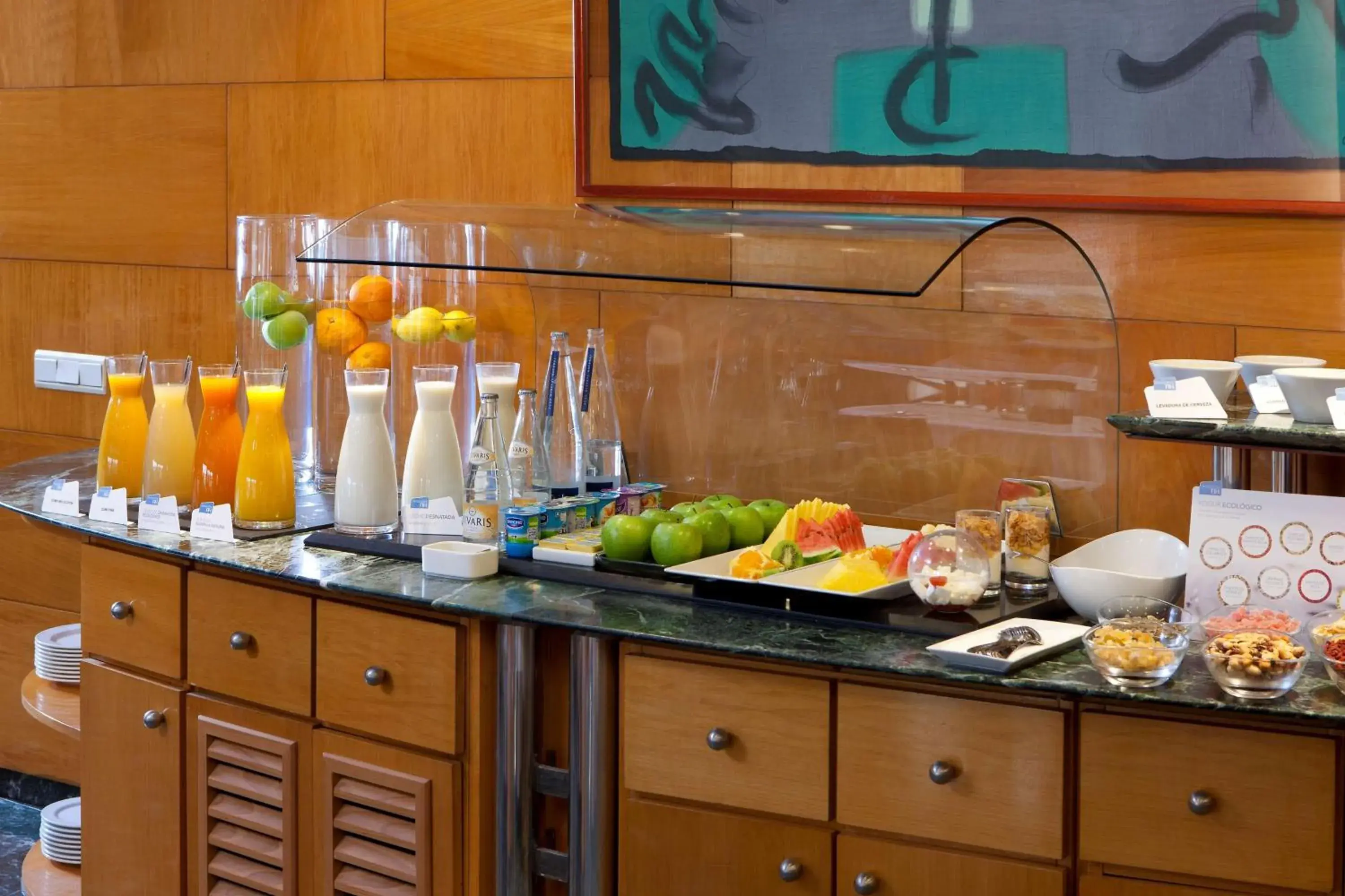 Restaurant/places to eat in NH Barcelona Entenza Restaurant/places to eat in NH Barcelona Entenza