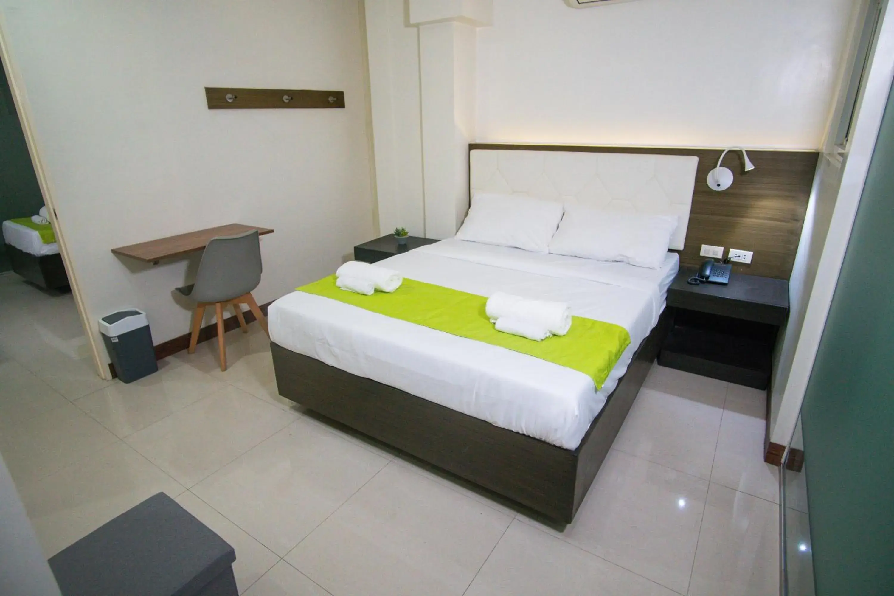 Bedroom, Bed in Benrose Hotel Bedroom, Bed in Benrose Hotel