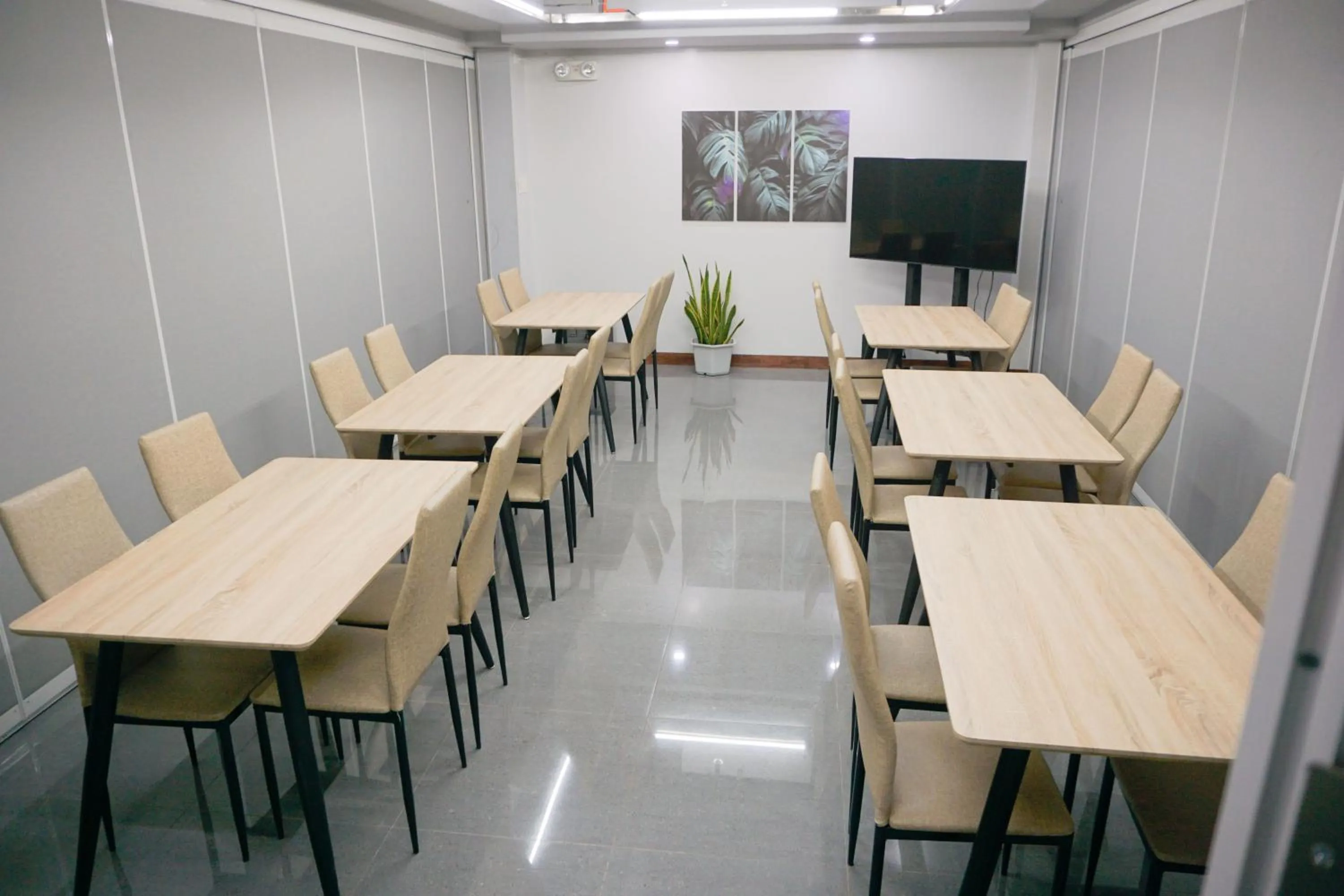 Meeting/conference room in Benrose Hotel