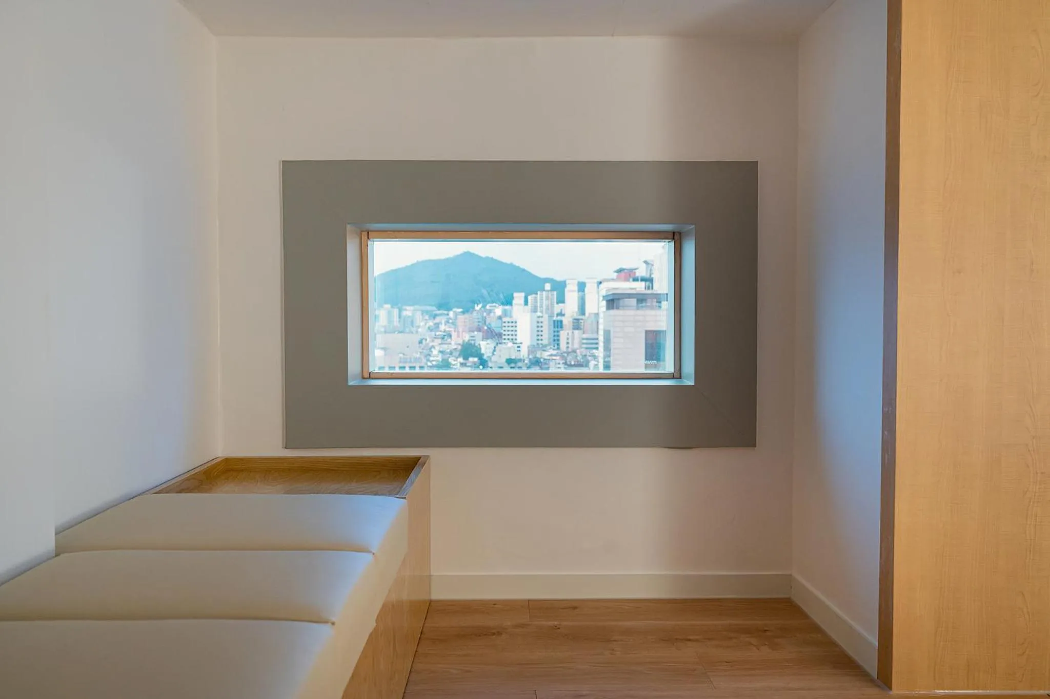 Photo of the whole room, Bed in Aank Hotel Hongdae