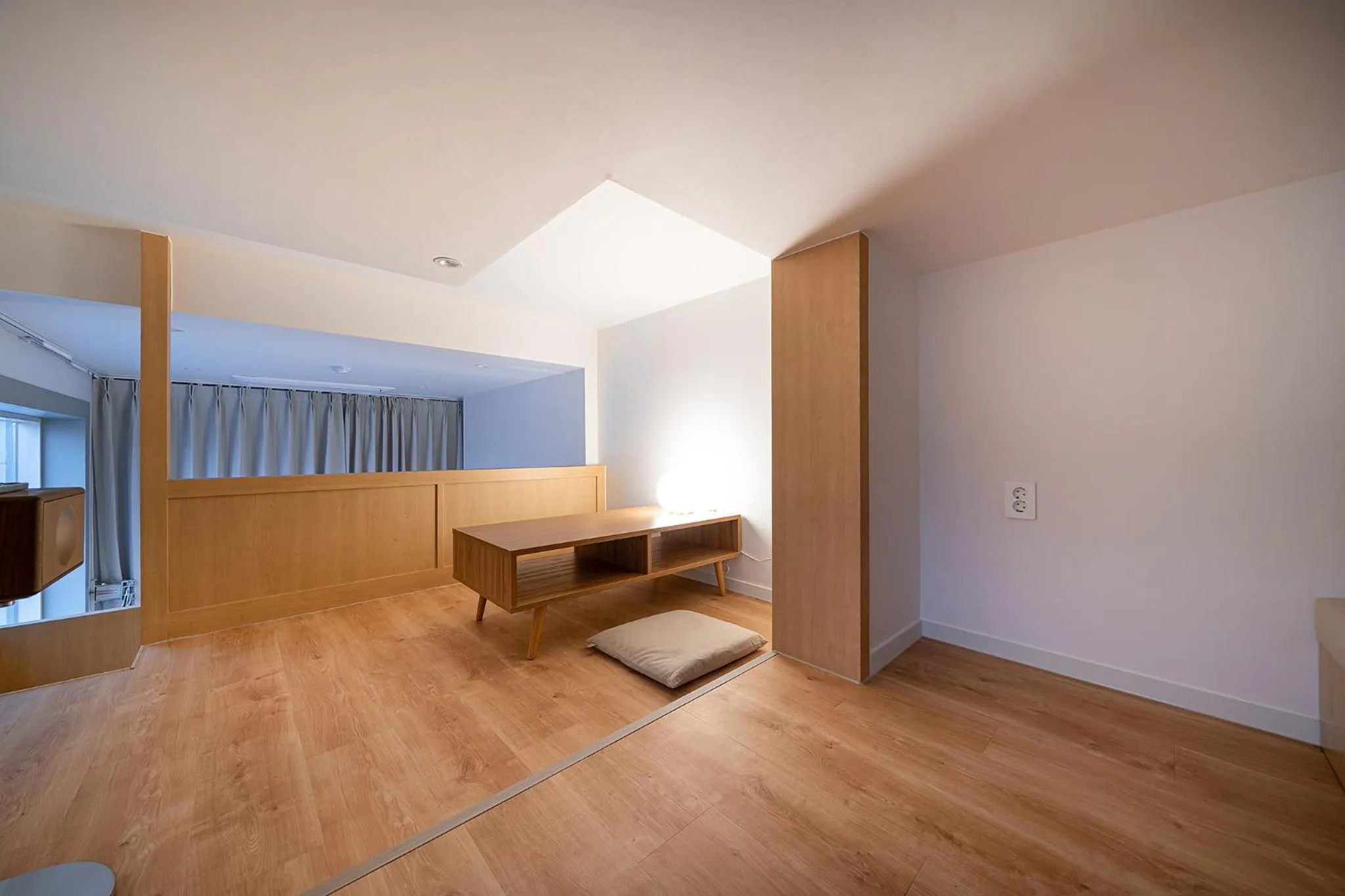 Photo of the whole room, Bed in Aank Hotel Hongdae