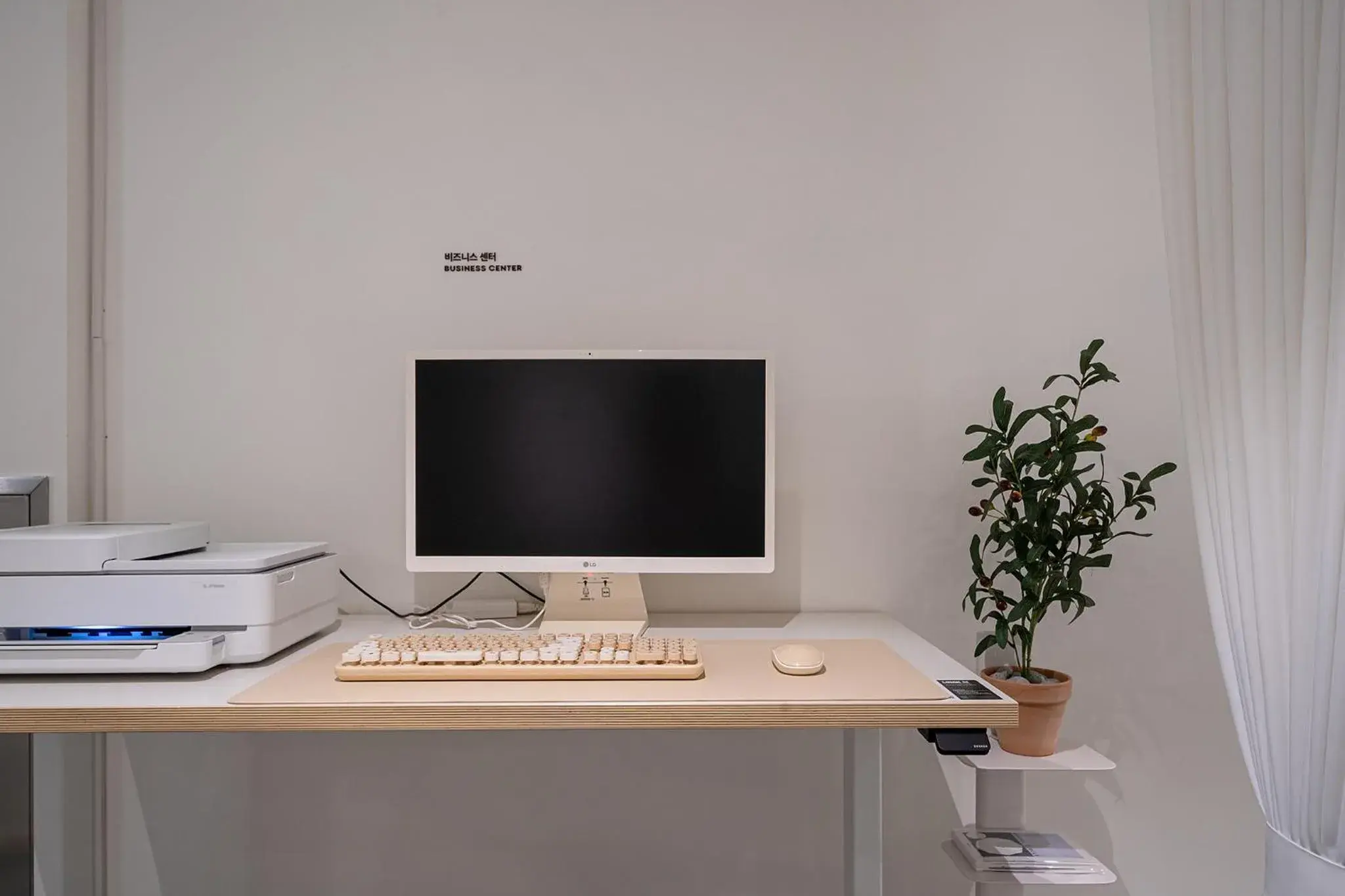 Business facilities in Aank Hotel Hongdae Business facilities in Aank Hotel Hongdae