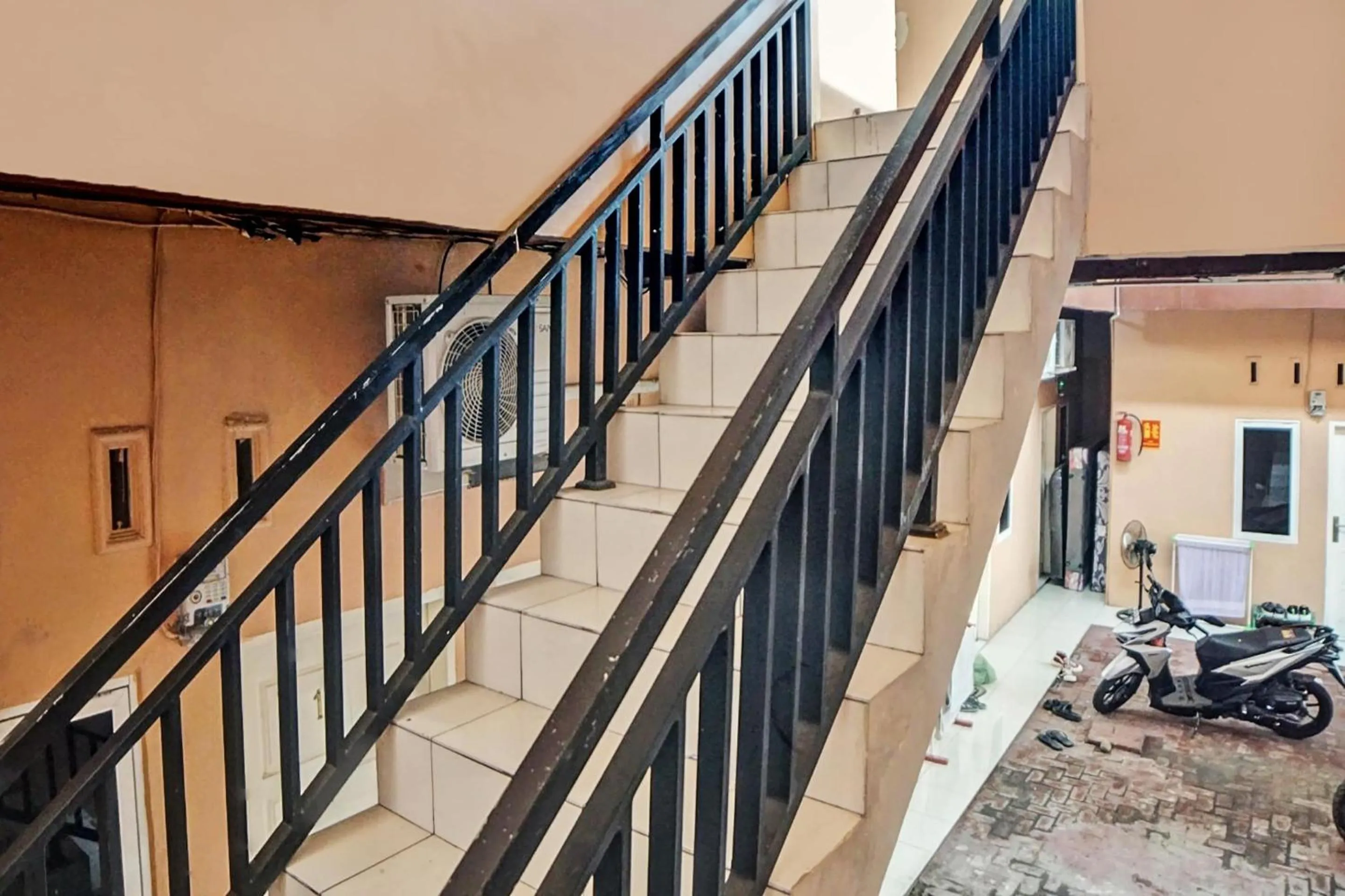 Lobby or reception in Hotel O N Guesthouse