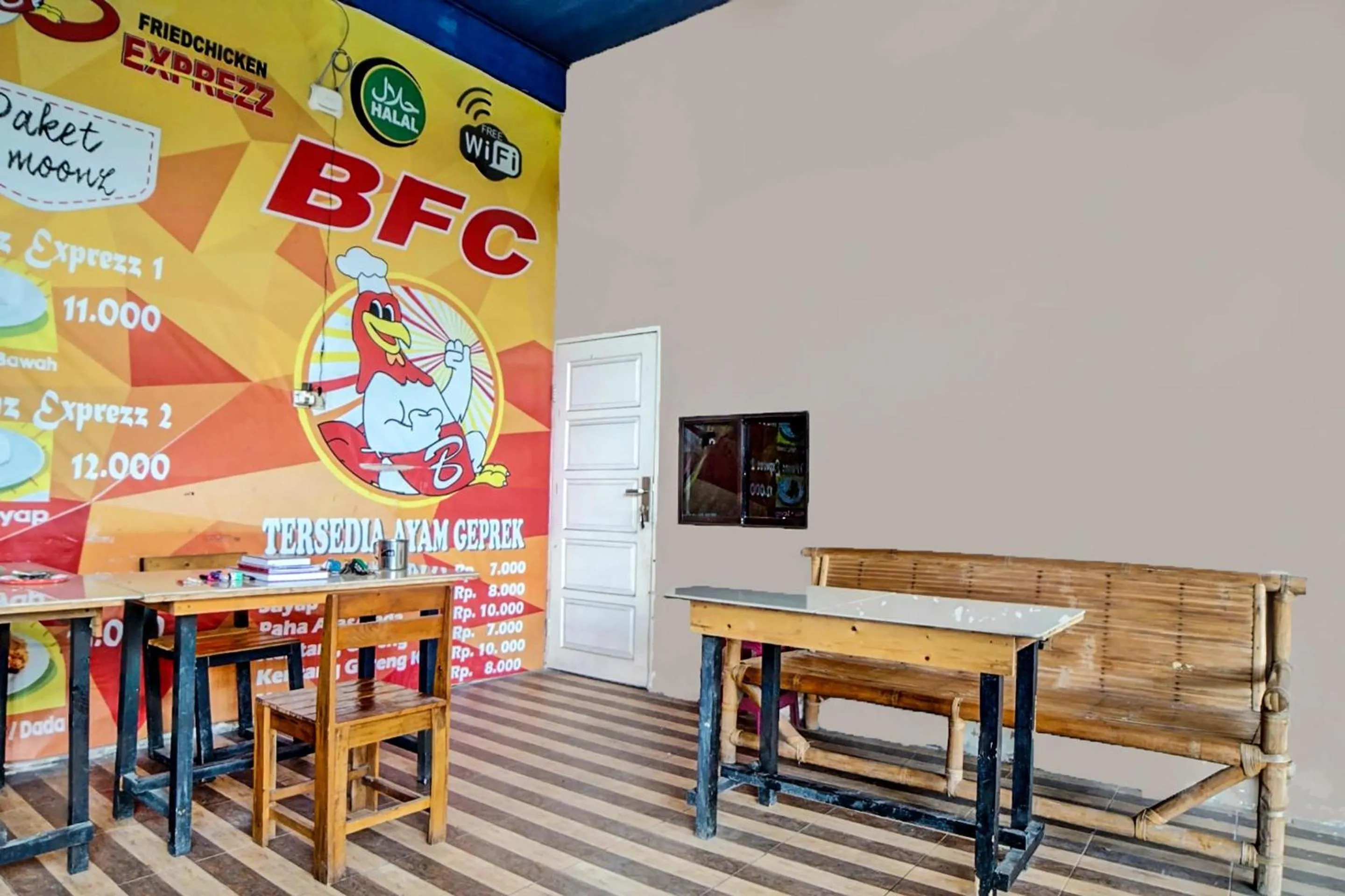 Lobby or reception in Hotel O N Guesthouse