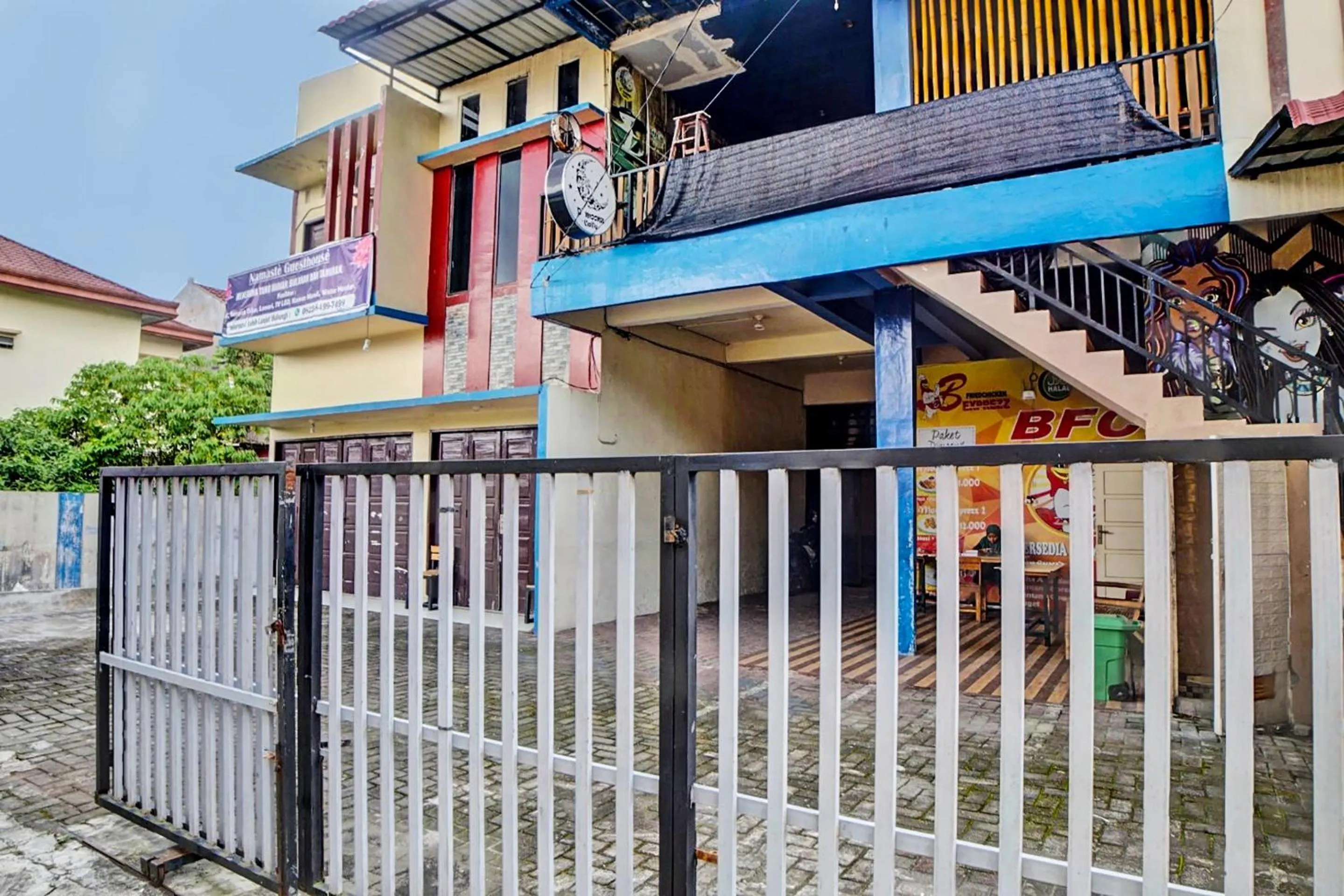 Facade/entrance in Hotel O N Guesthouse