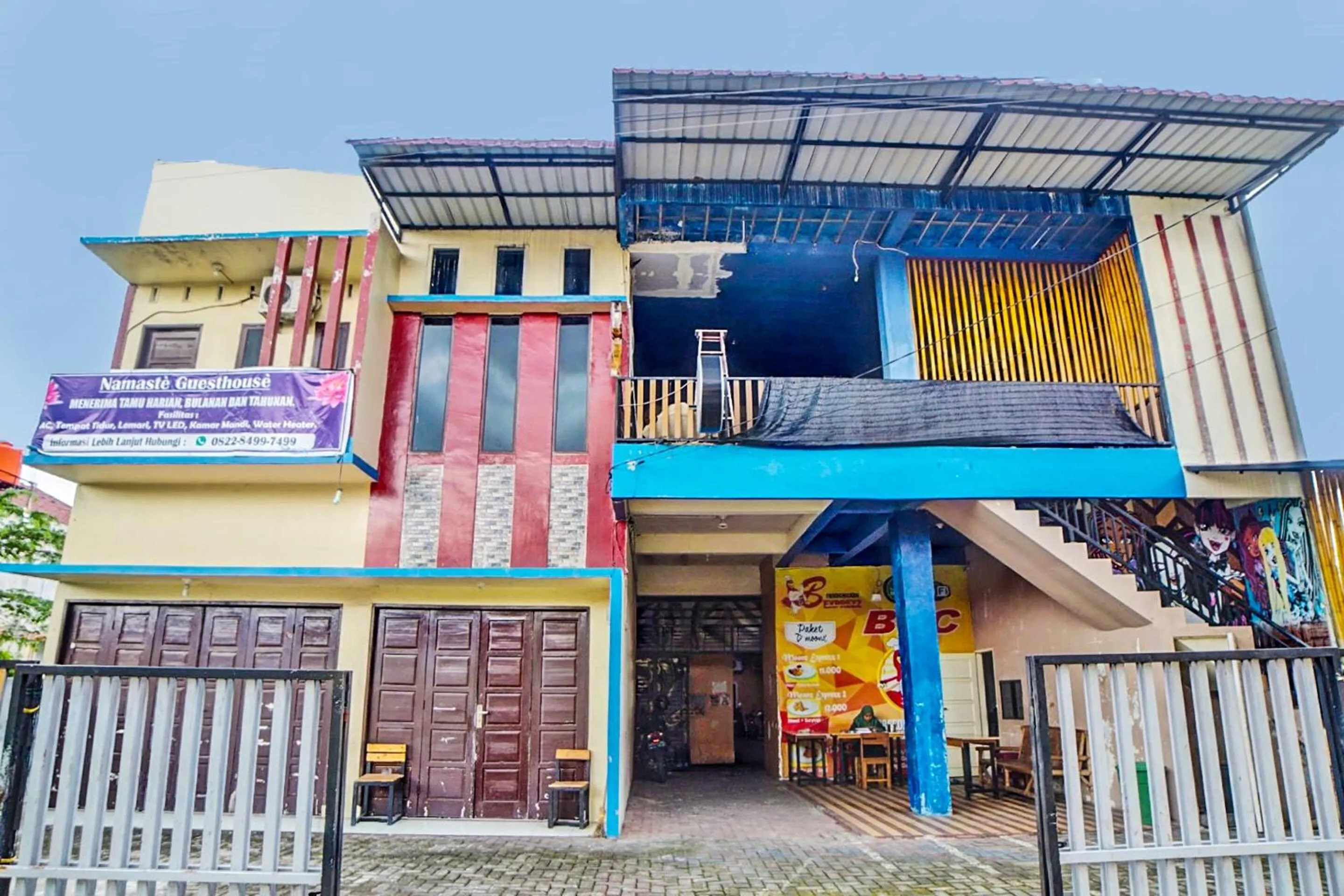 Facade/entrance in Hotel O N Guesthouse