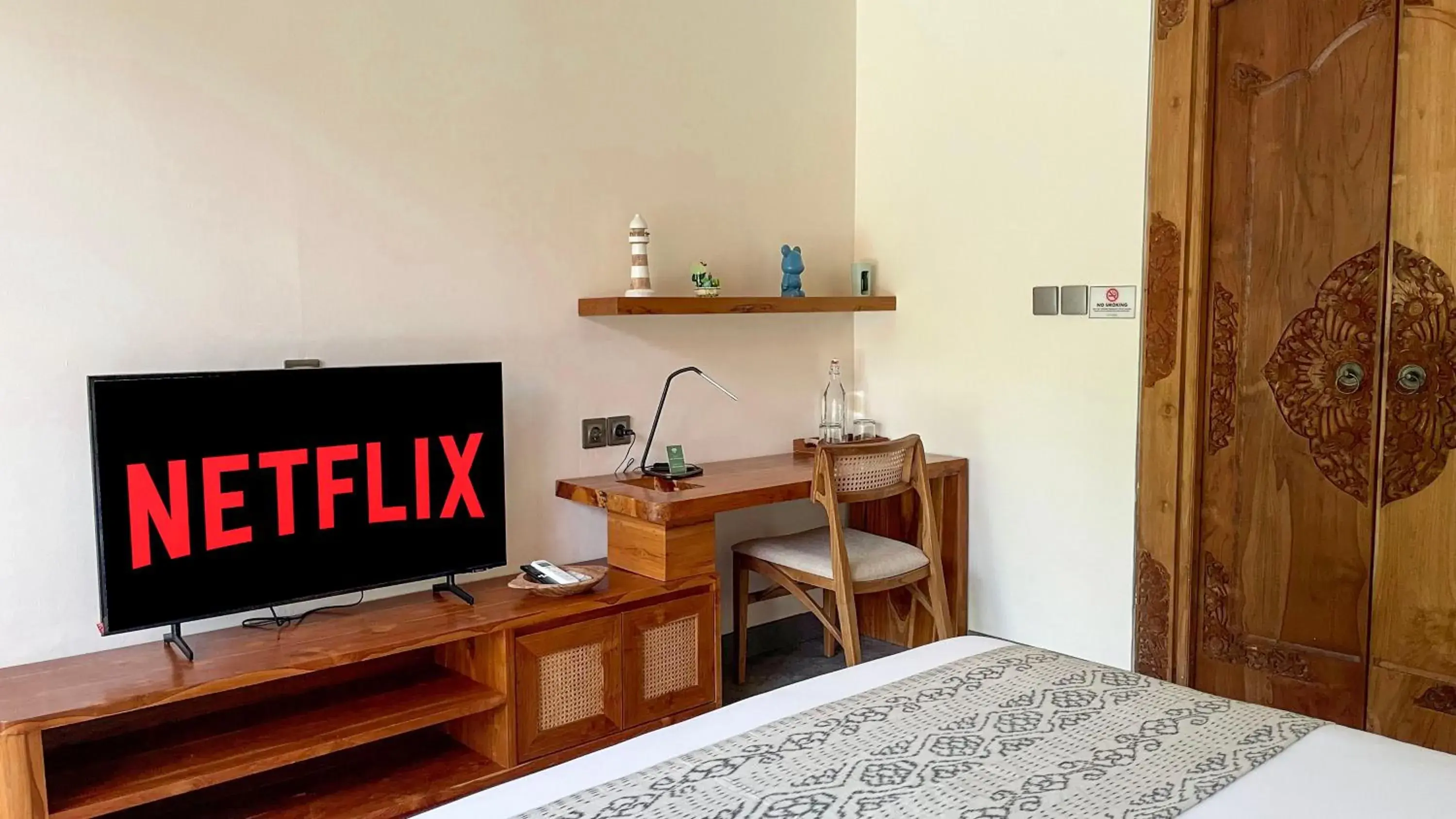 Deluxe Room in Leafy Home Canggu - 5 Mins Walk to Echo Beach Deluxe Room in Leafy Home Canggu - 5 Mins Walk to Echo Beach