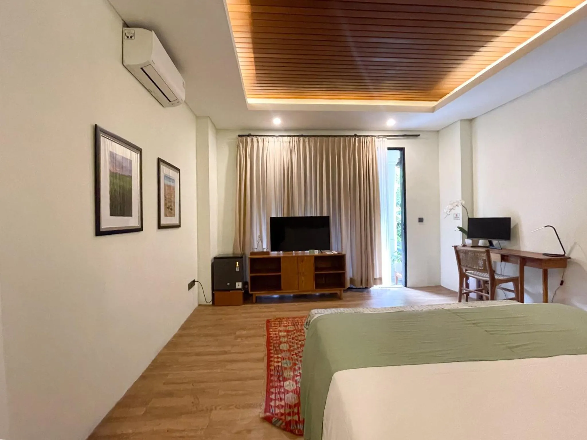 Bedroom, Bed in Leafy Home Canggu