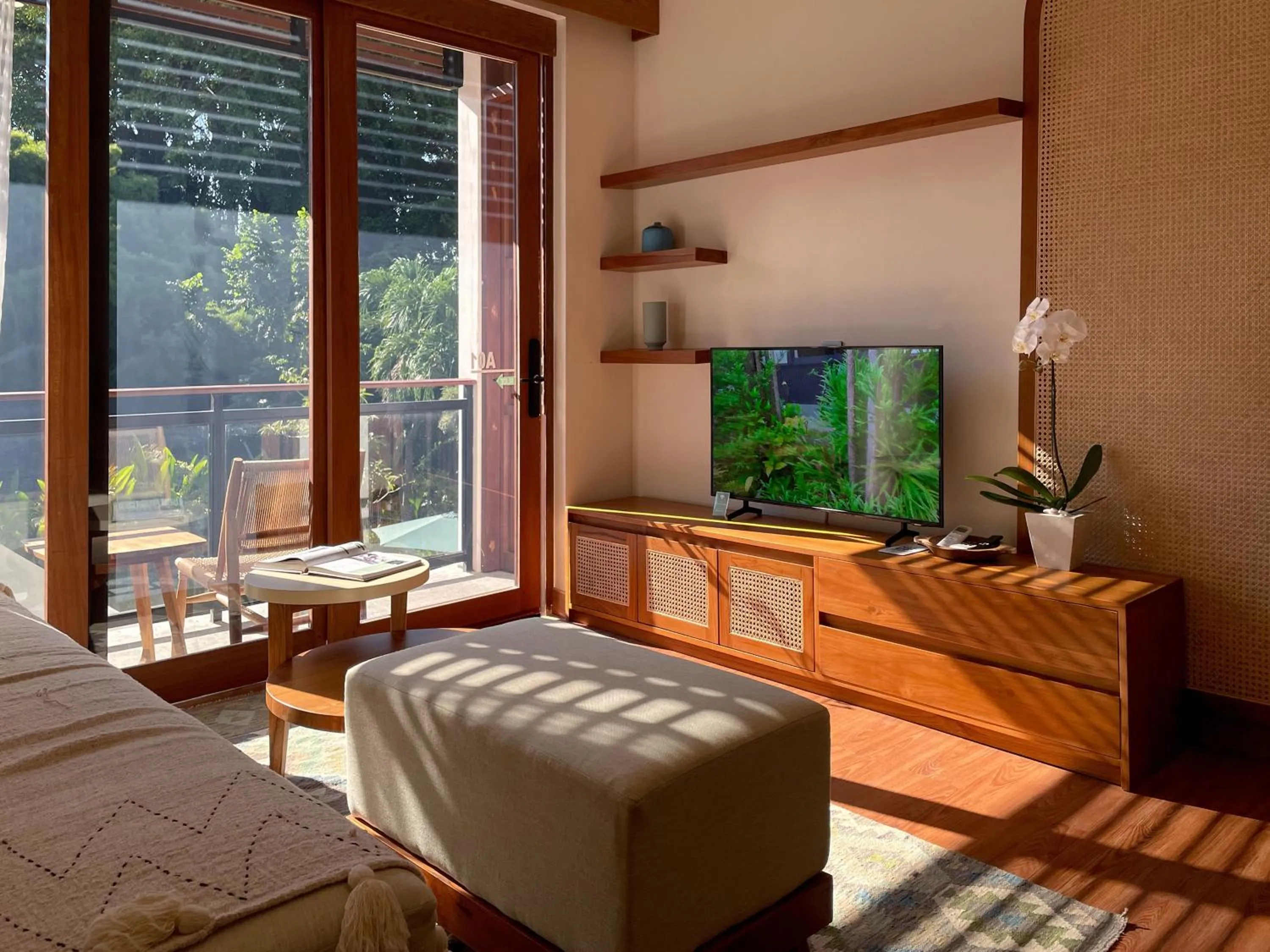 Living room in Leafy Home Canggu