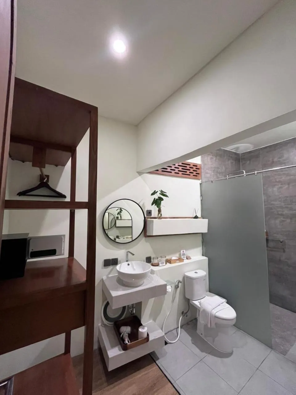 Bathroom in Leafy Home Canggu