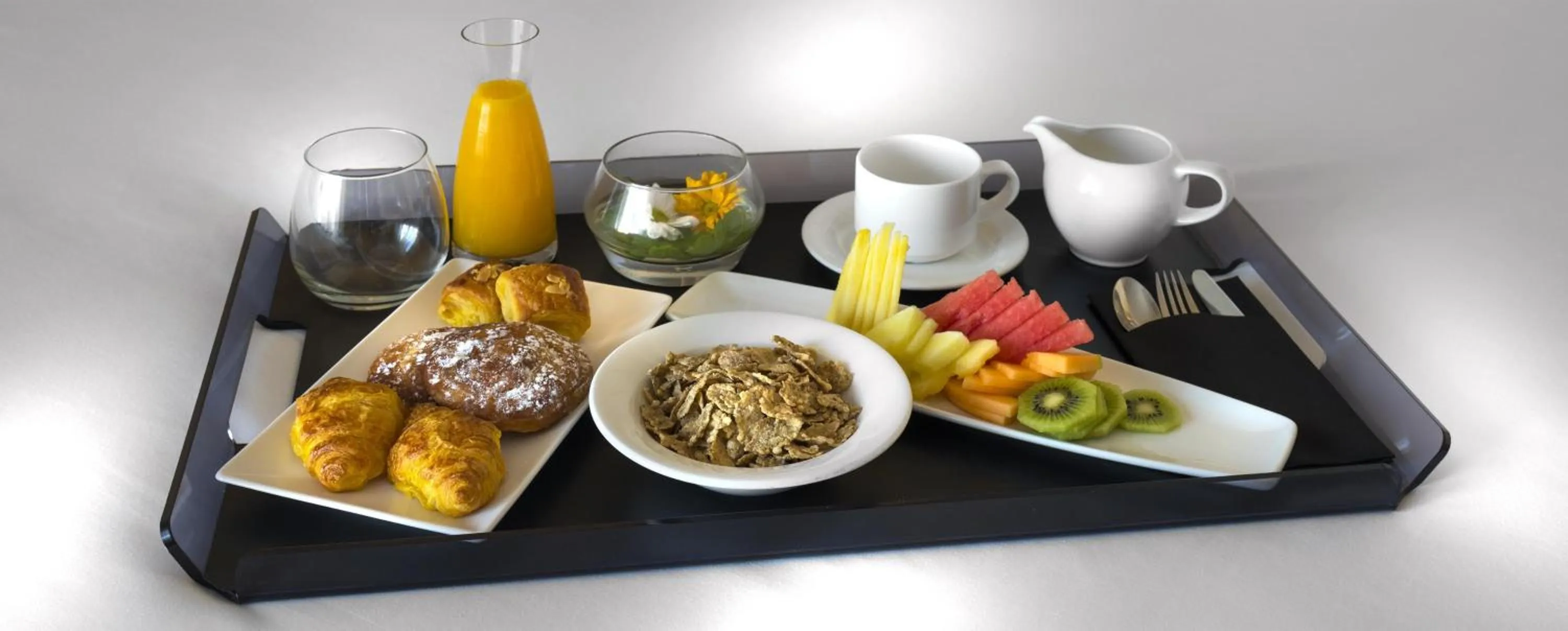 Bedroom in NH Ciutat de Reus