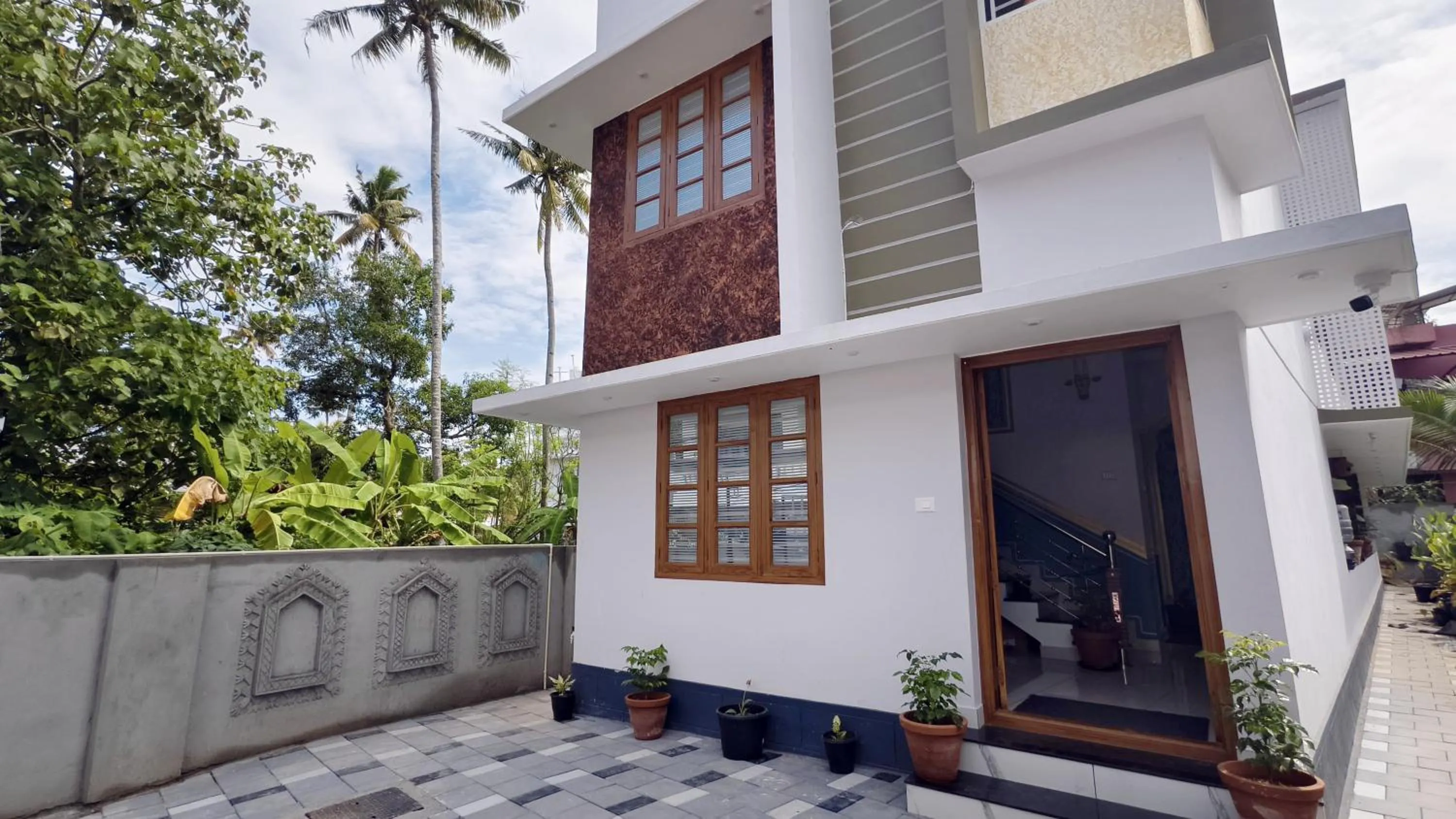 Property building in Gypsy Walker