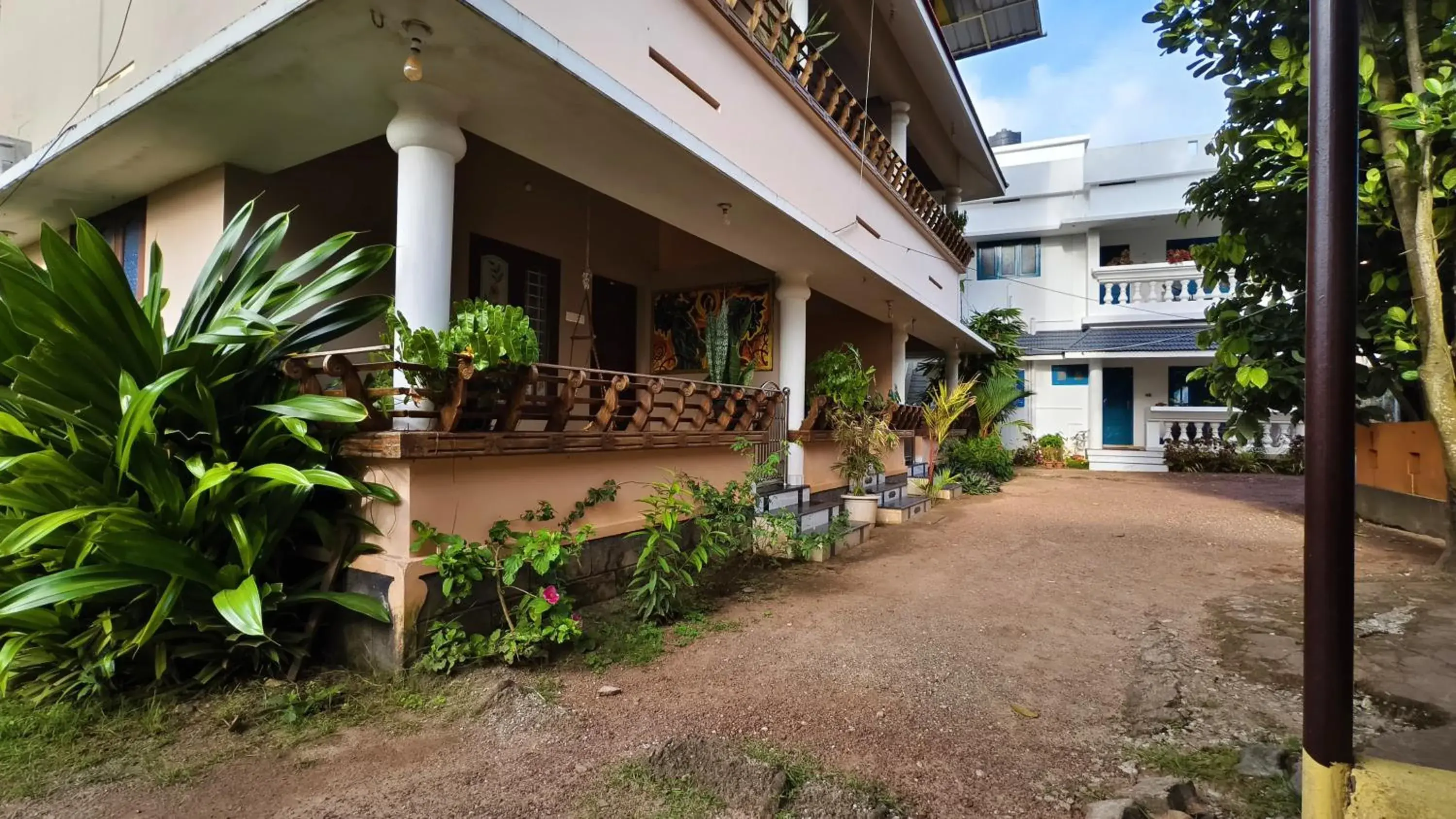 Property building in Gypsy Walker Property building in Gypsy Walker