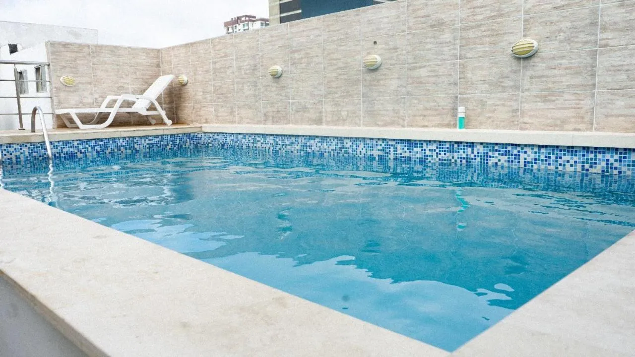 Pool view in Hotel Oxford Barranquilla