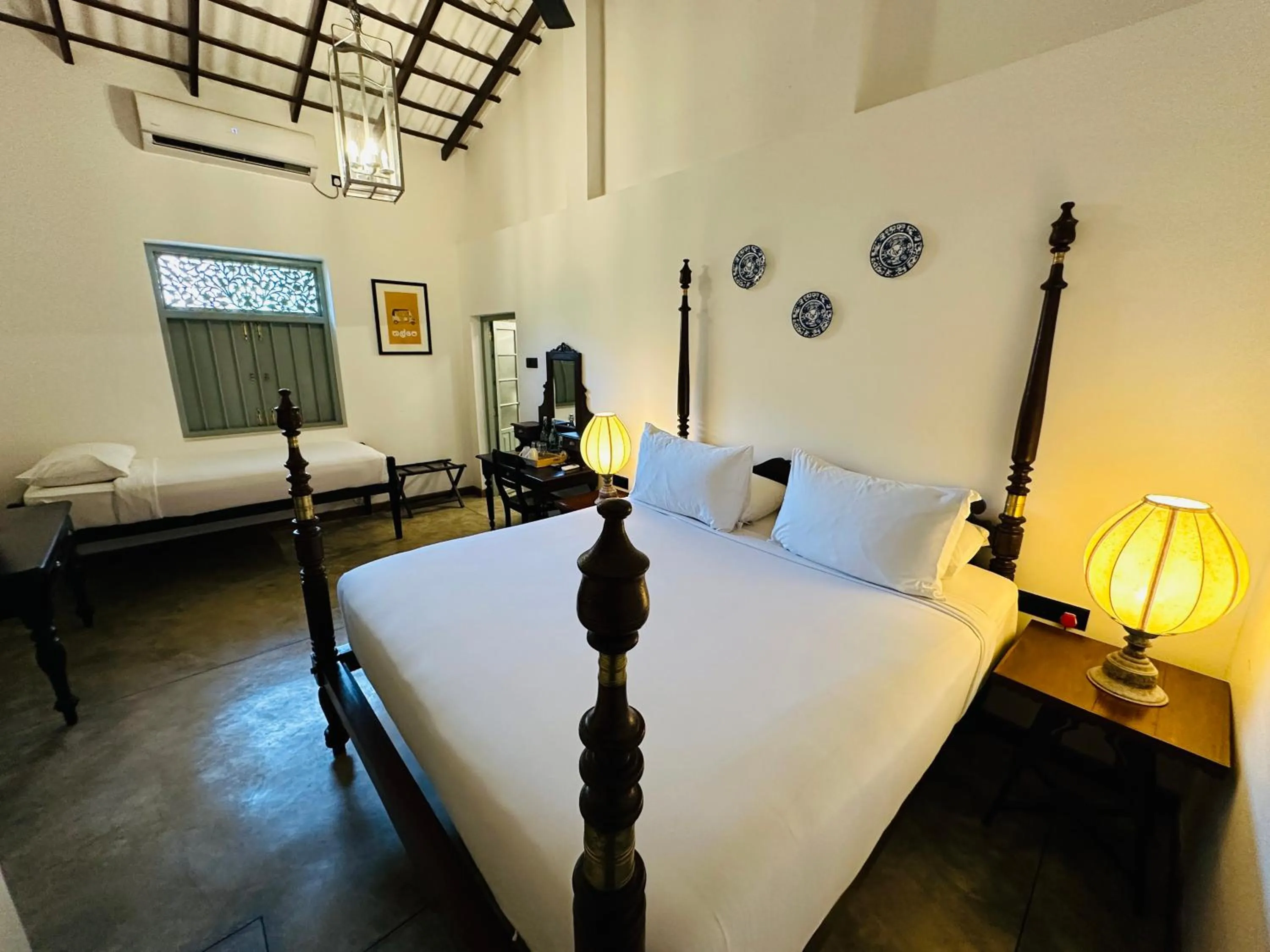 Bed in Moi Talpe by DBI