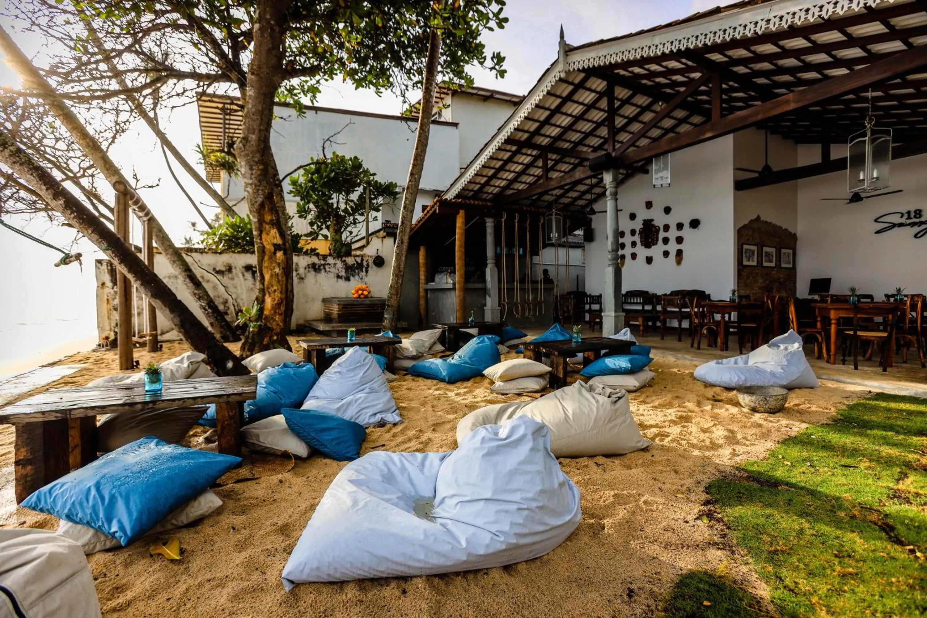 Restaurant/places to eat in Moi Talpe by DBI