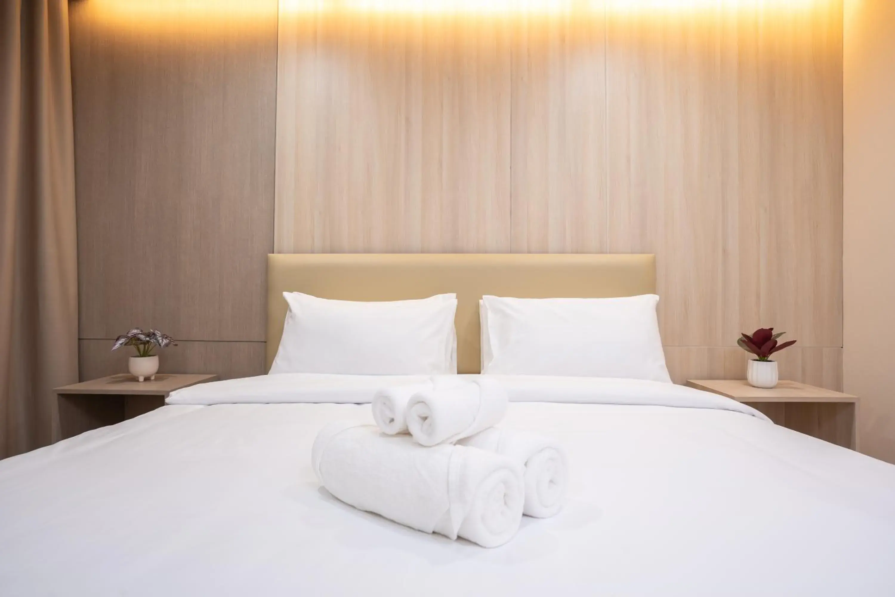 Standard King Room in Oriole Residence - Suvarnabhumi Airport Standard King Room in Oriole Residence - Suvarnabhumi Airport