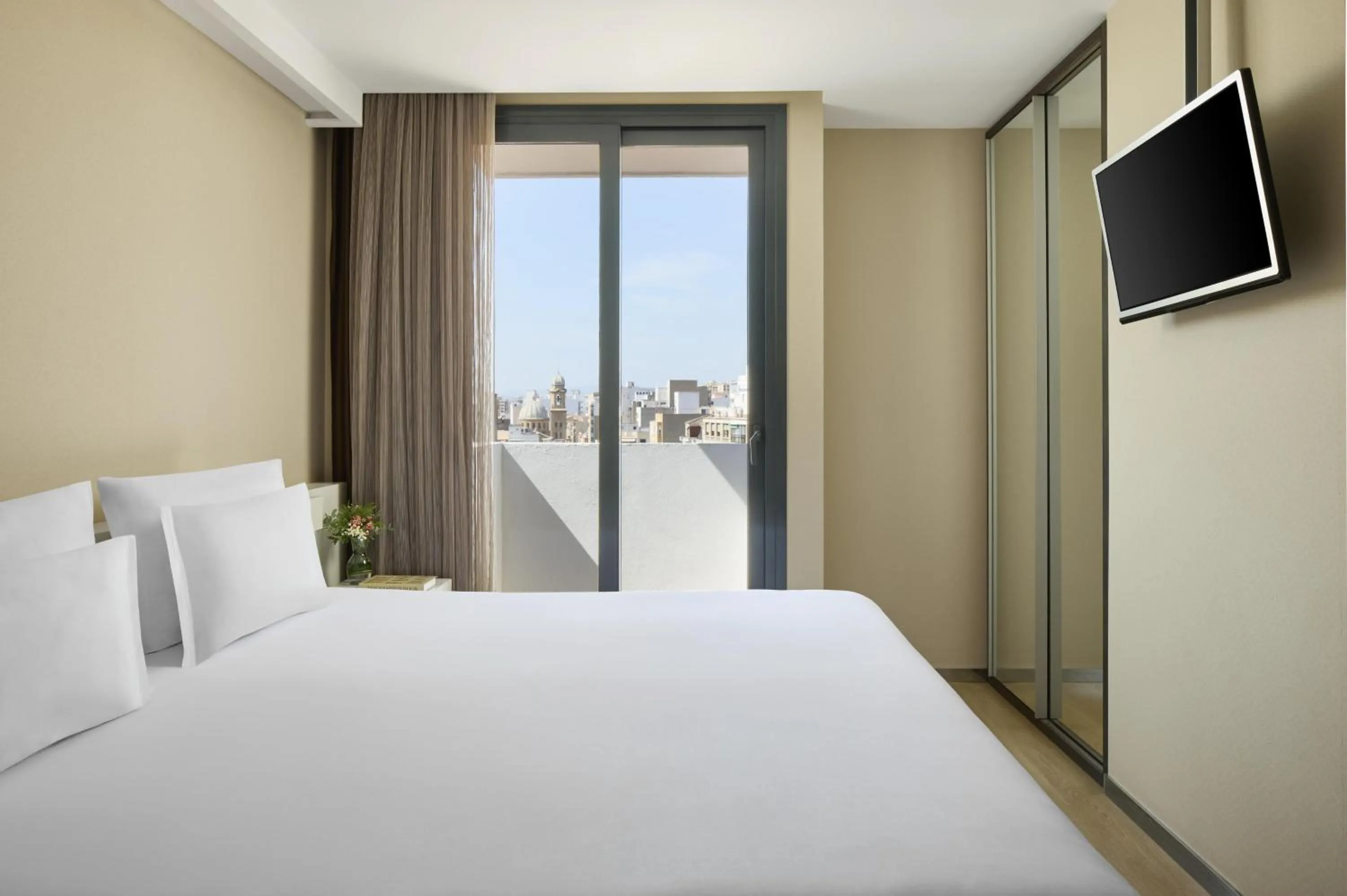 Bedroom, Bed in NH Castellón Mindoro