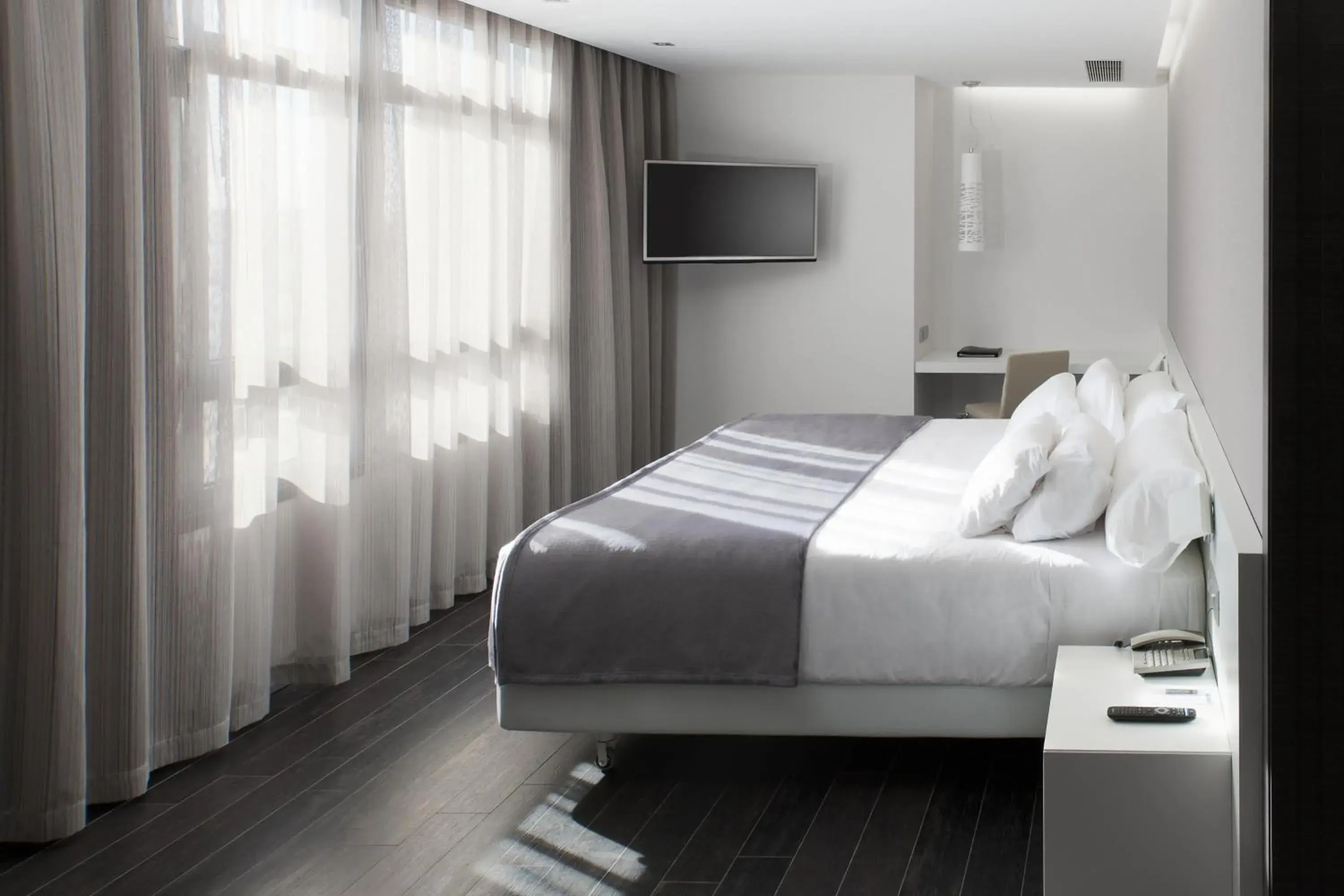 Bedroom, Bed in NH Castellón Mindoro Bedroom, Bed in NH Castellón Mindoro