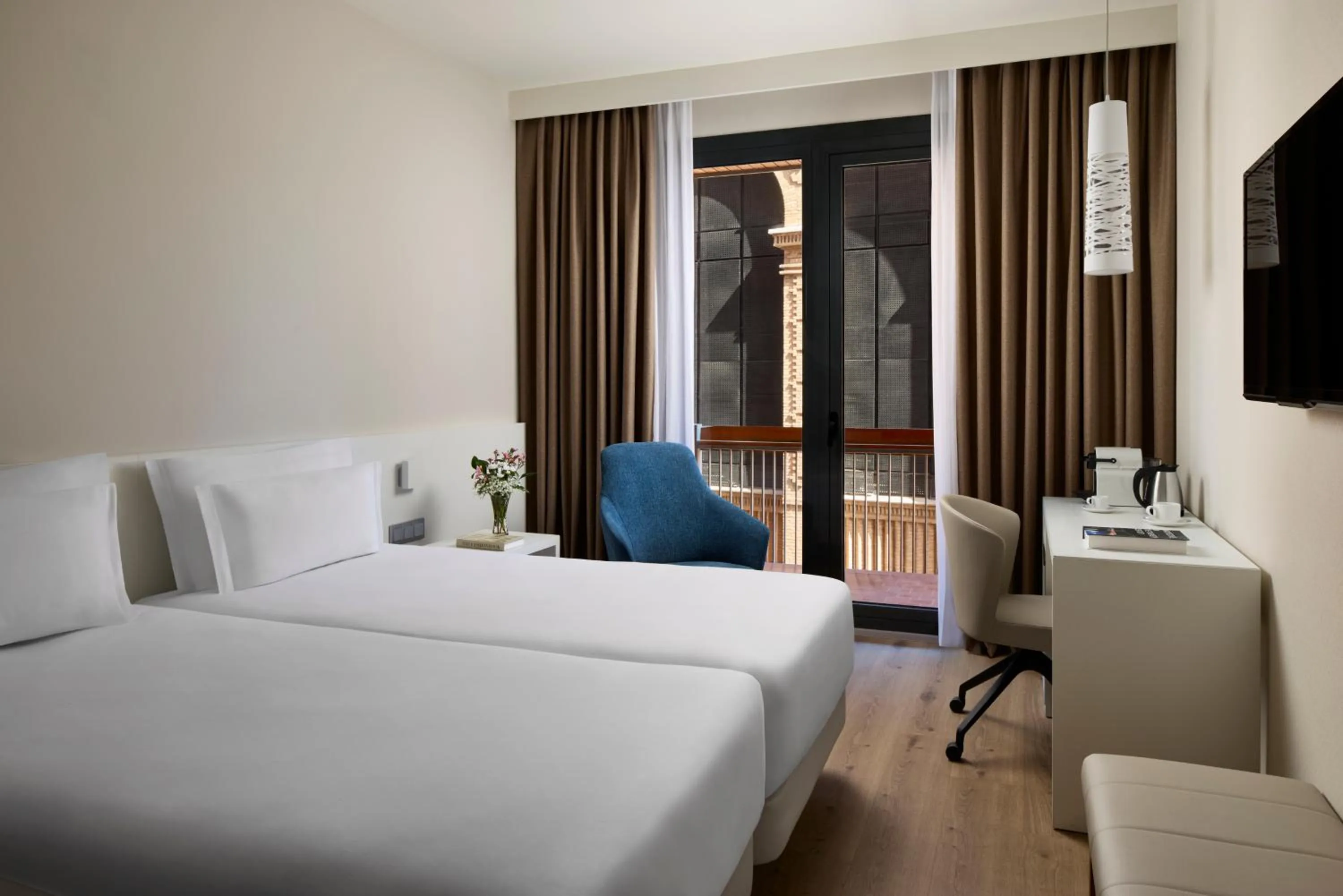 Bedroom, Bed in NH Castellón Mindoro