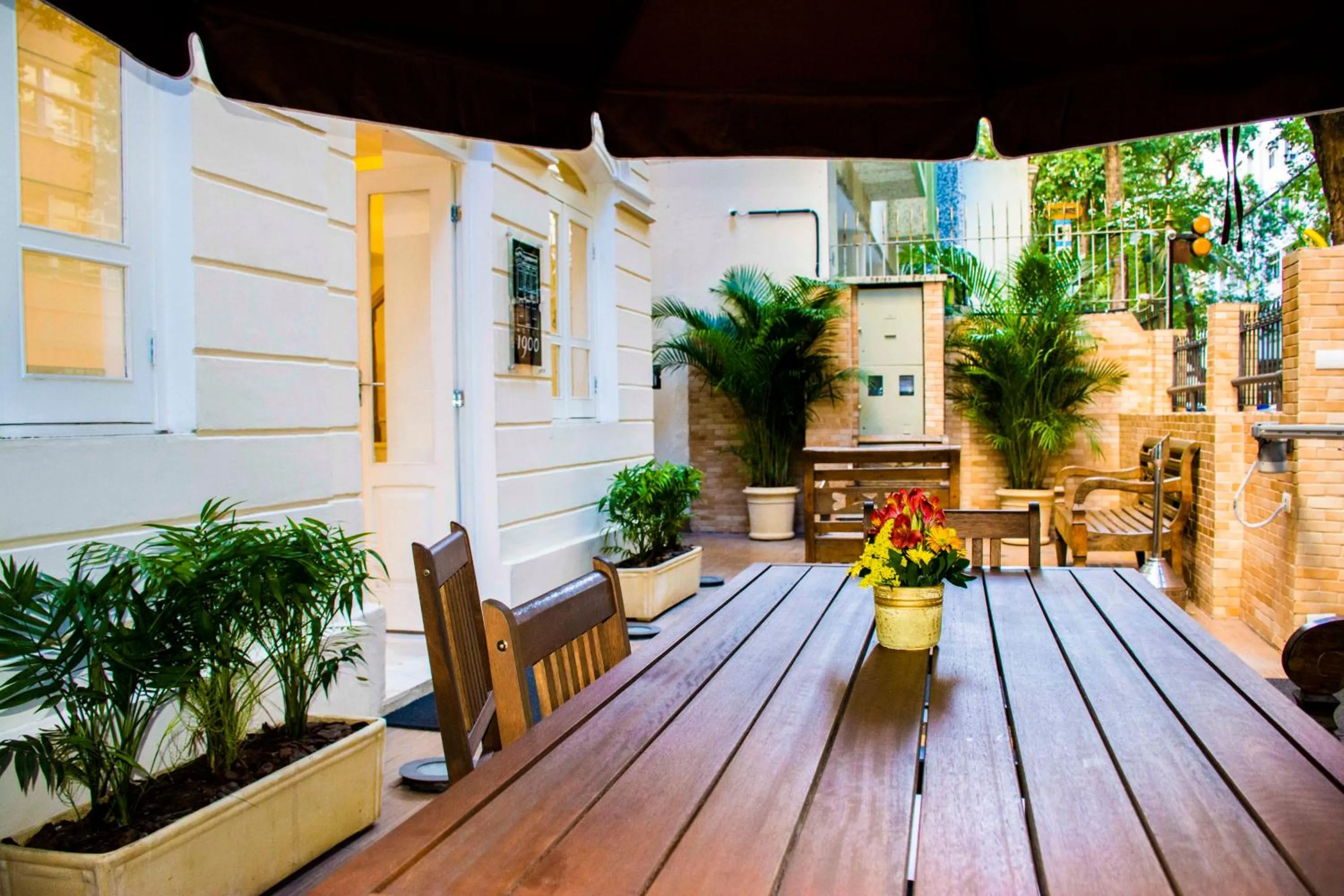 Patio in Samba Rio 1900