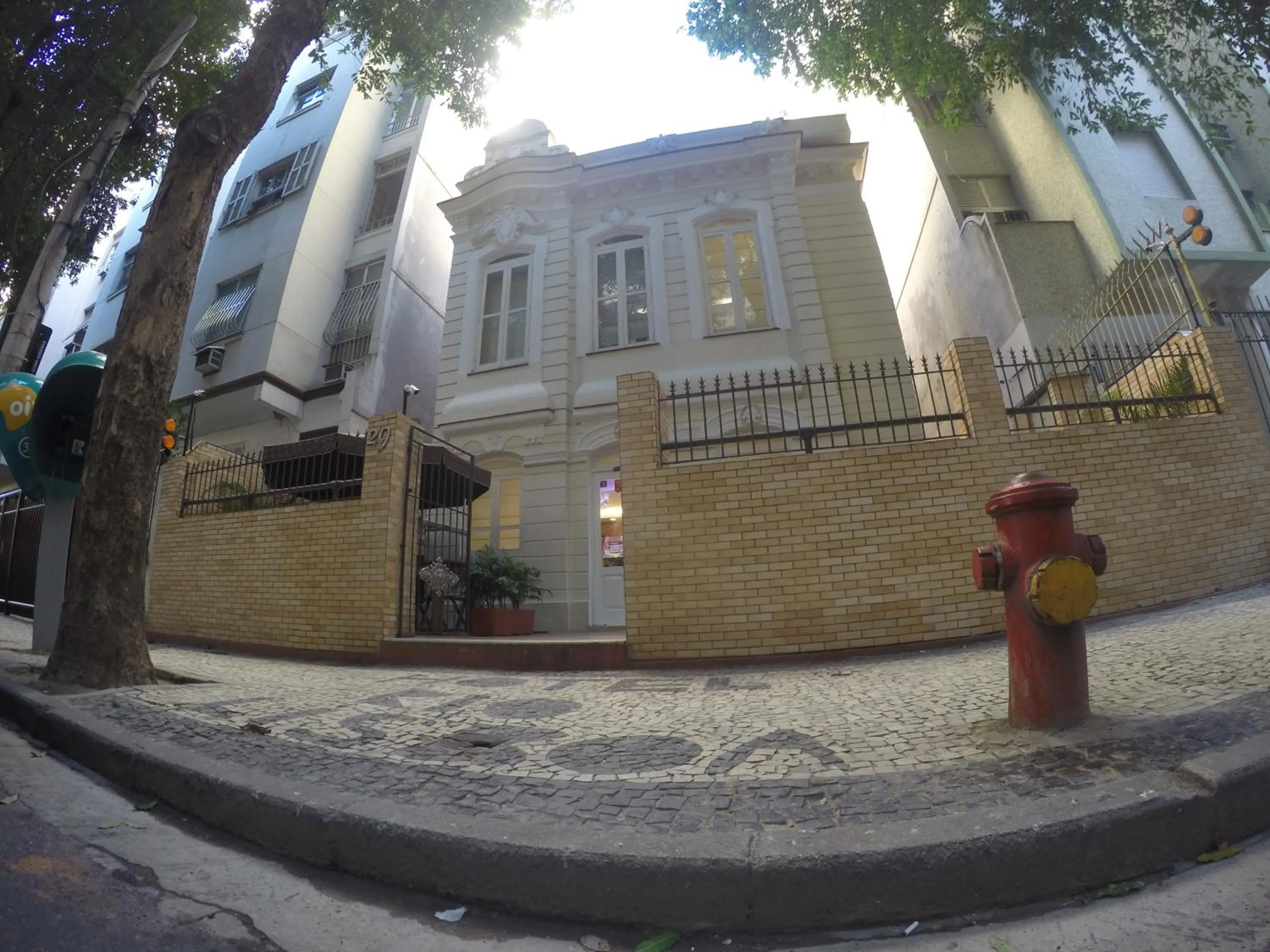 Property building in Samba Rio 1900