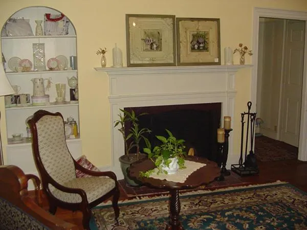 Seating area in Stephen Clay Homestead Bed and Breakfast