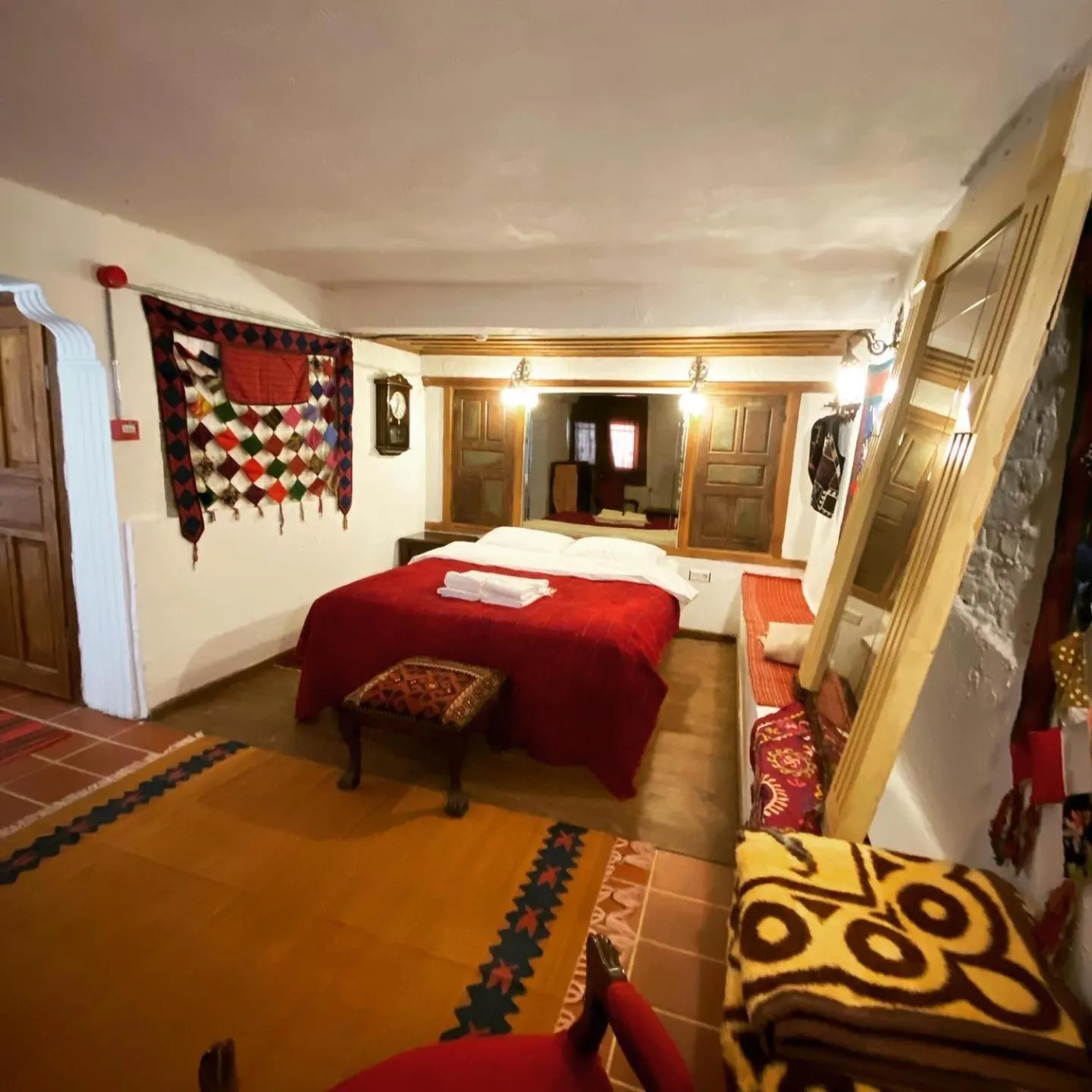 Bed in Şirince Lotus Konakları