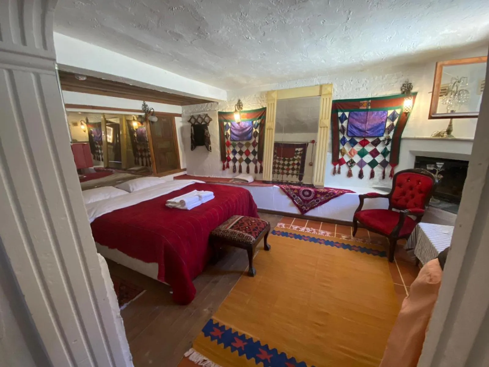 Bed in Şirince Lotus Konakları