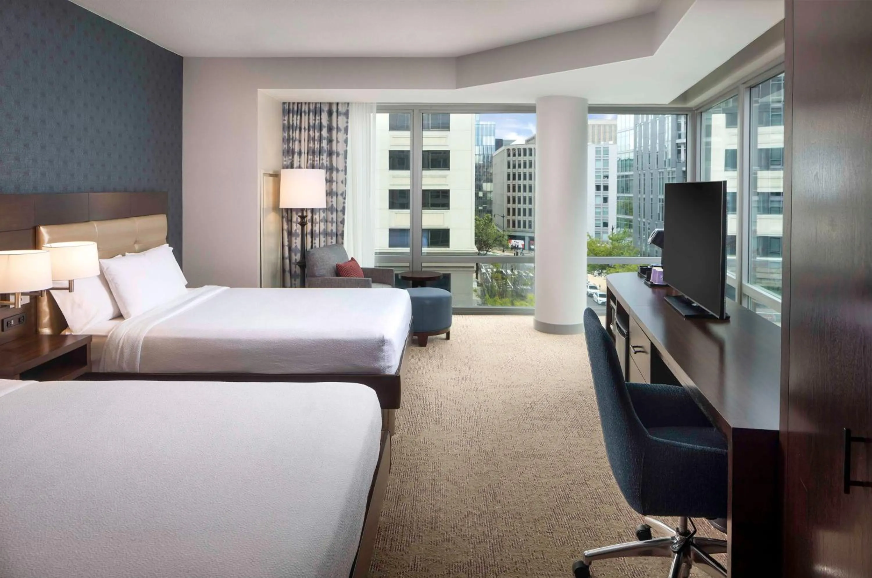 Bed in Hilton Garden Inn Washington DC/Georgetown Area