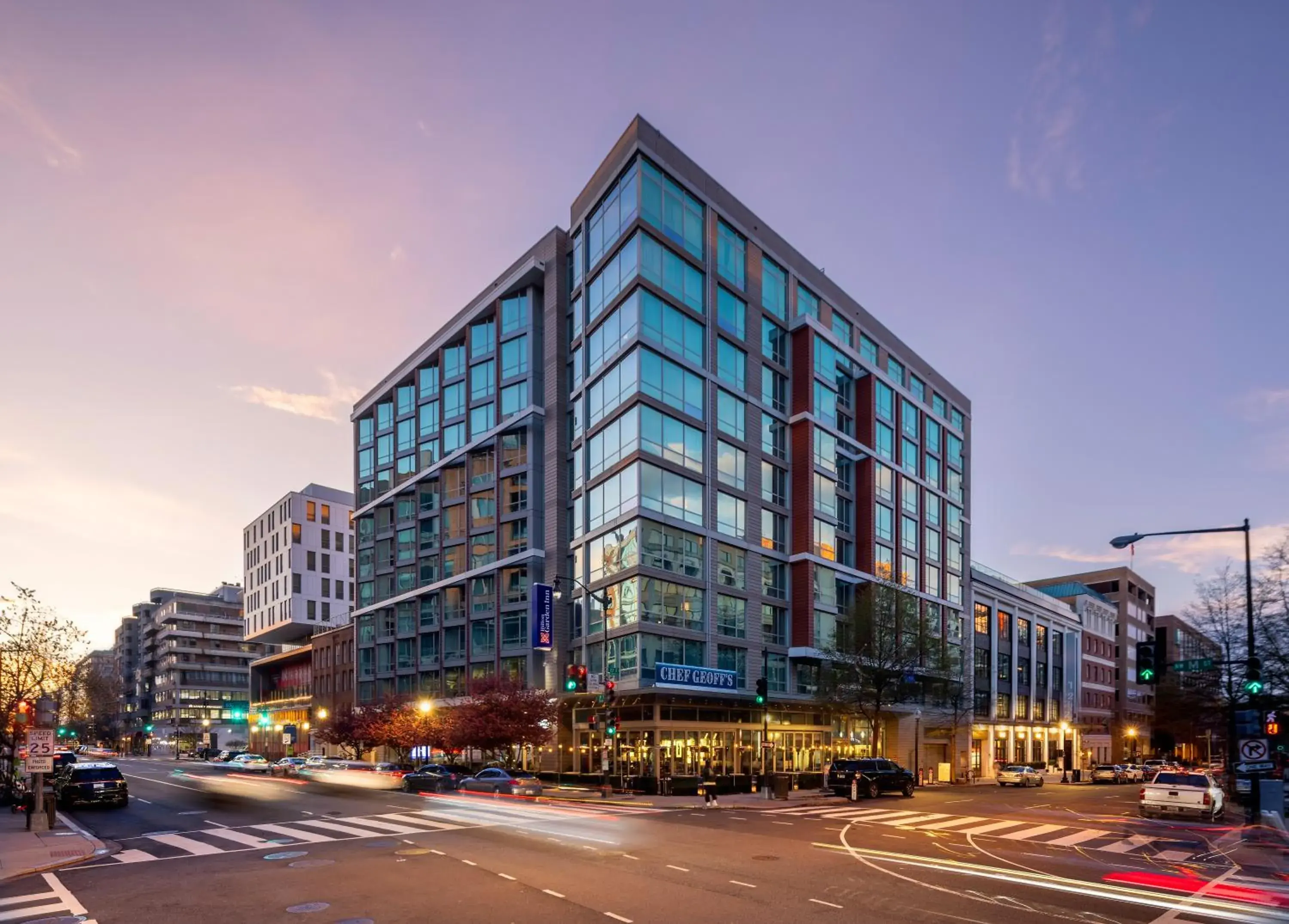 Property building in Hilton Garden Inn Washington DC/Georgetown Area Property building in Hilton Garden Inn Washington DC/Georgetown Area