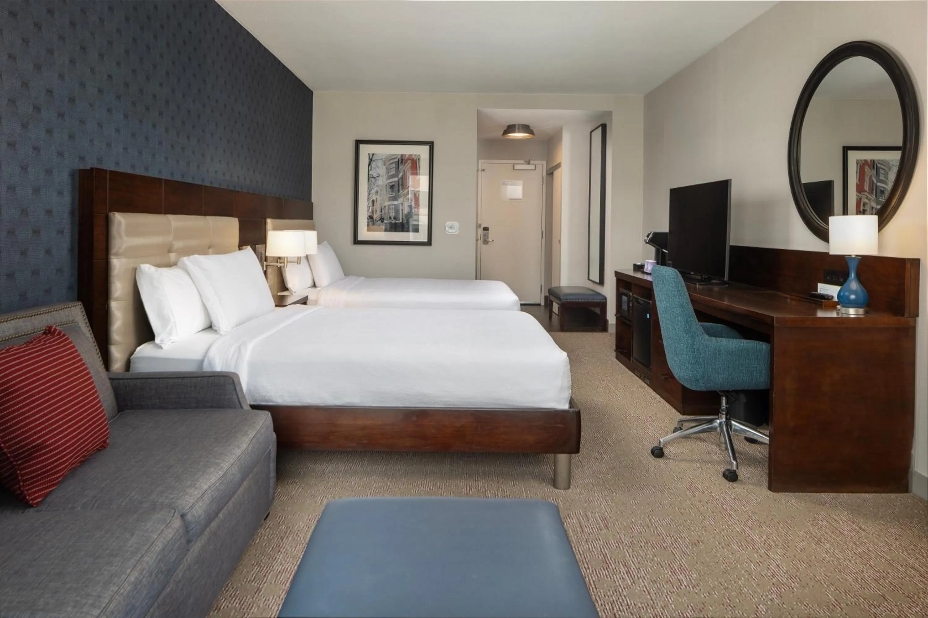 Bedroom, Bed in Hilton Garden Inn Washington DC/Georgetown Area