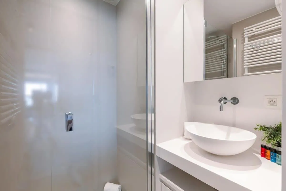 Casiola - Cozy modern studio with magnificent sea-view