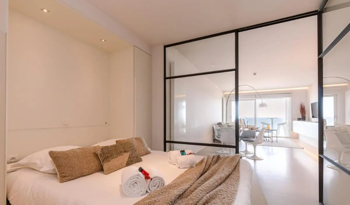Casiola - Cozy modern studio with magnificent sea-view