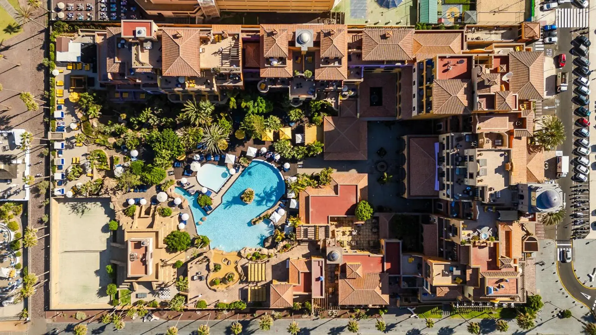 Bird's eye view in Europe Villa Cortes GL Bird's eye view in Europe Villa Cortes GL