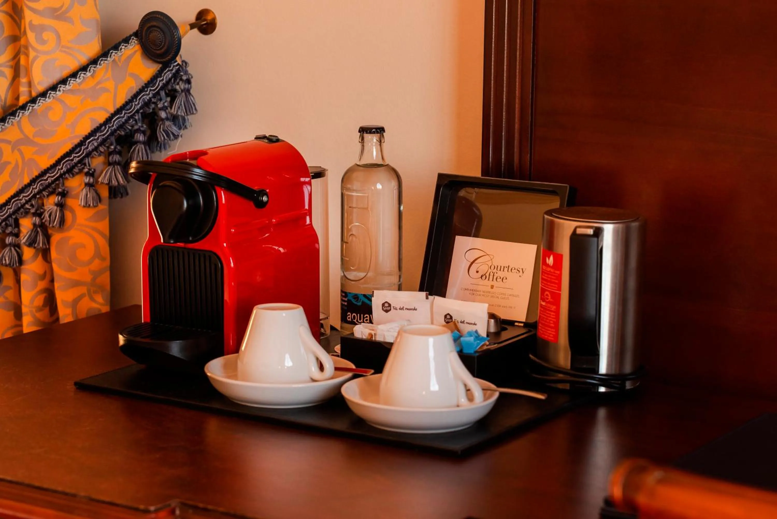 Coffee/tea facilities in Europe Villa Cortes GL