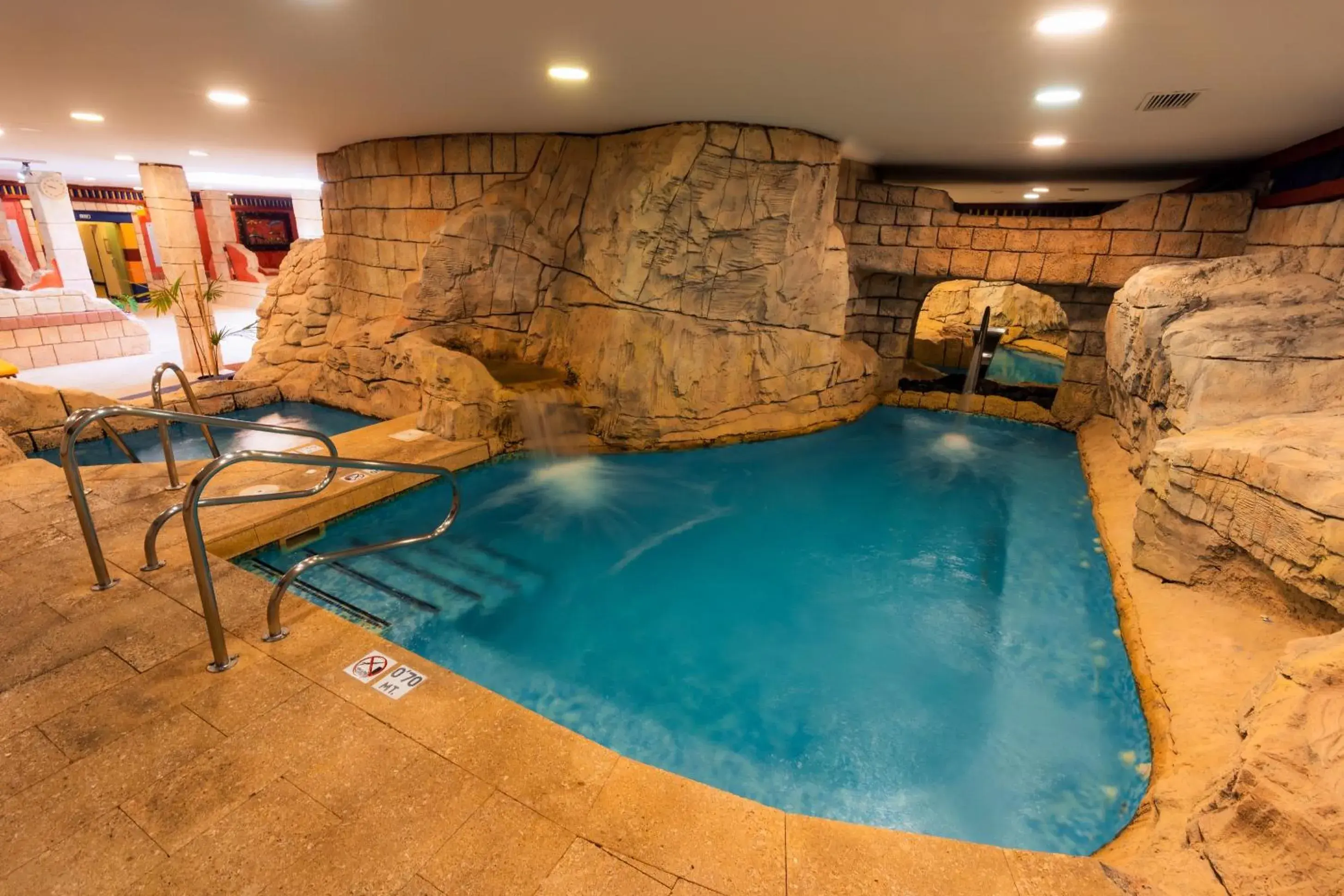 Spa and wellness centre/facilities in Europe Villa Cortes GL Spa and wellness centre/facilities in Europe Villa Cortes GL