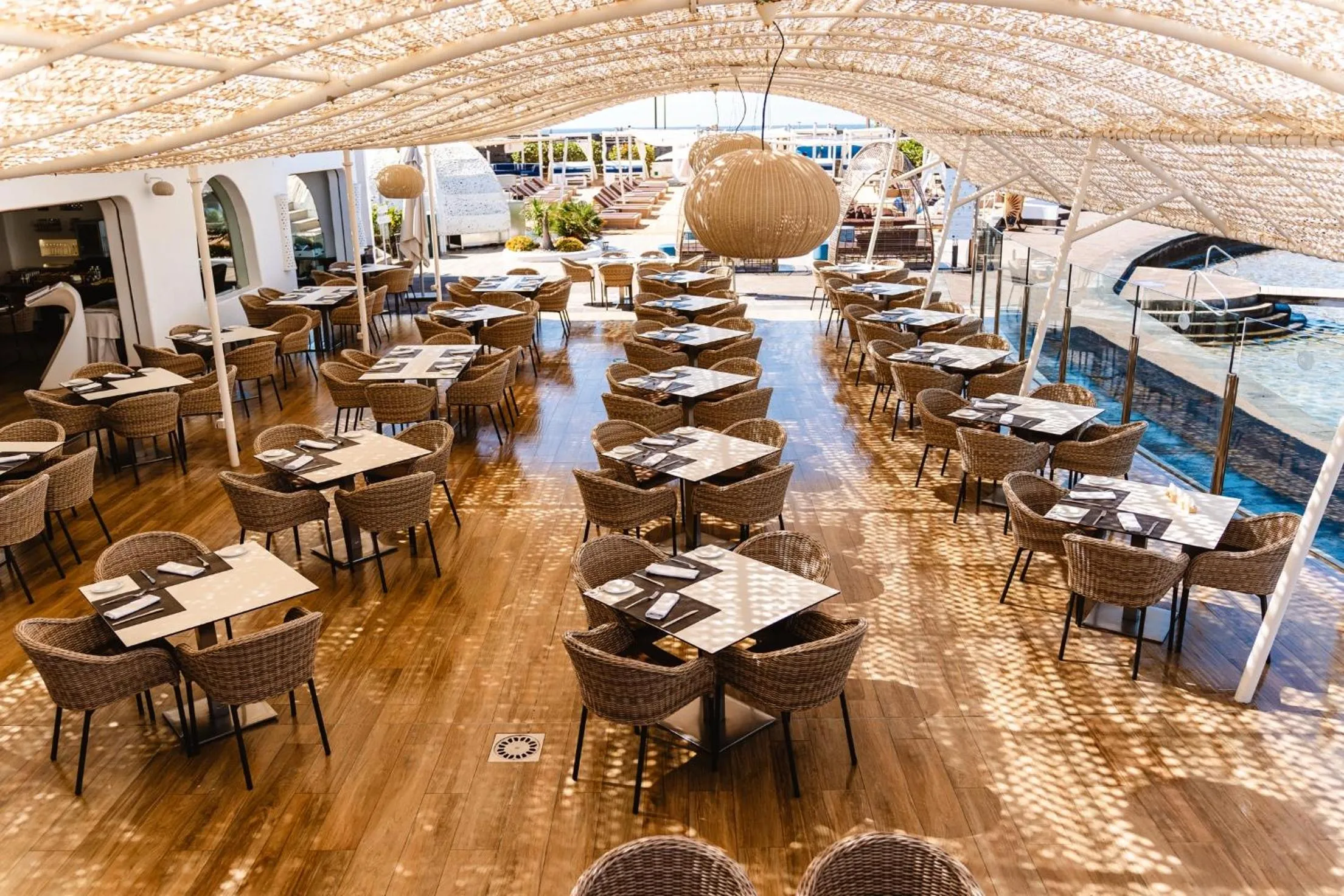 Restaurant/places to eat in Europe Villa Cortes GL