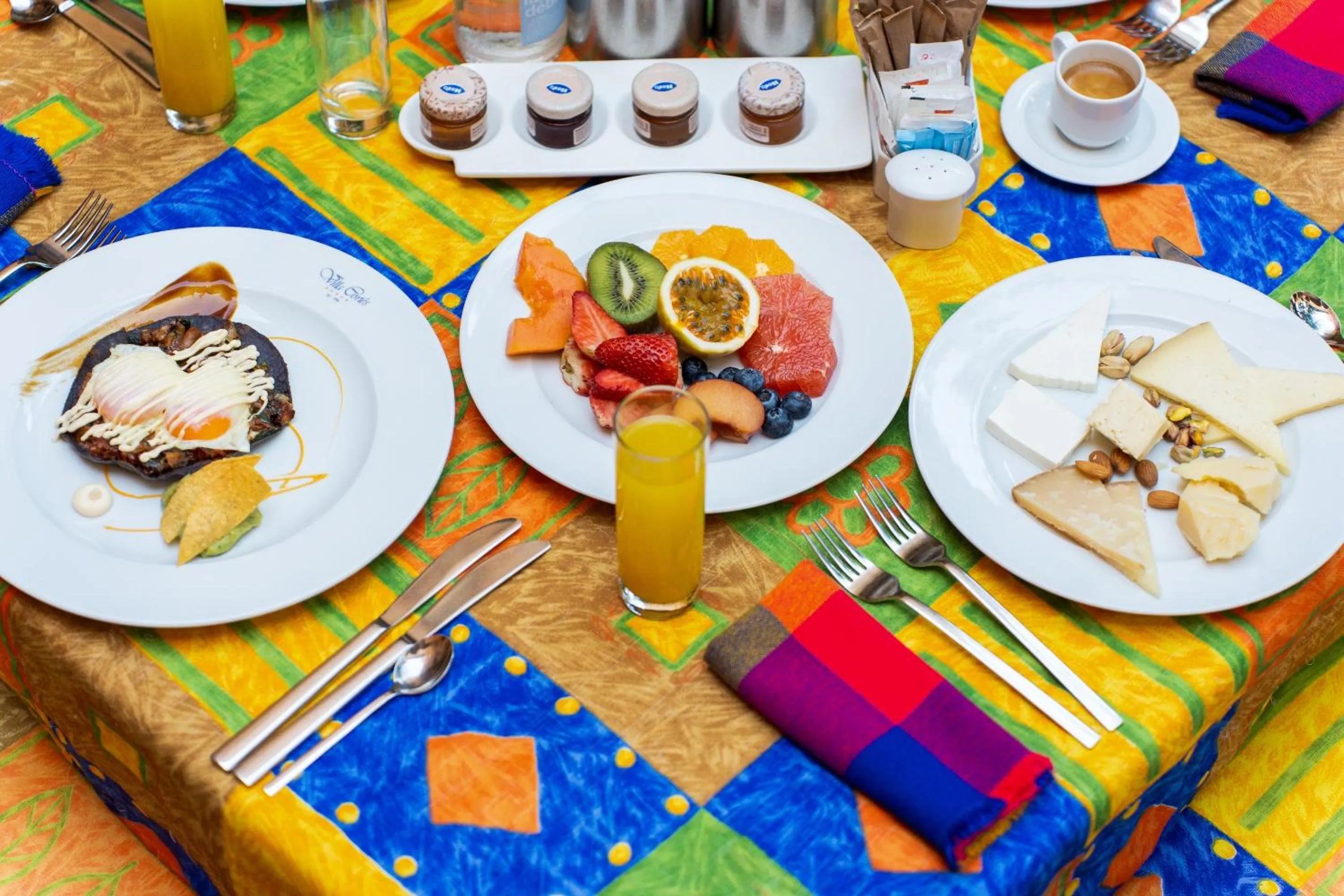 Food in Europe Villa Cortes GL