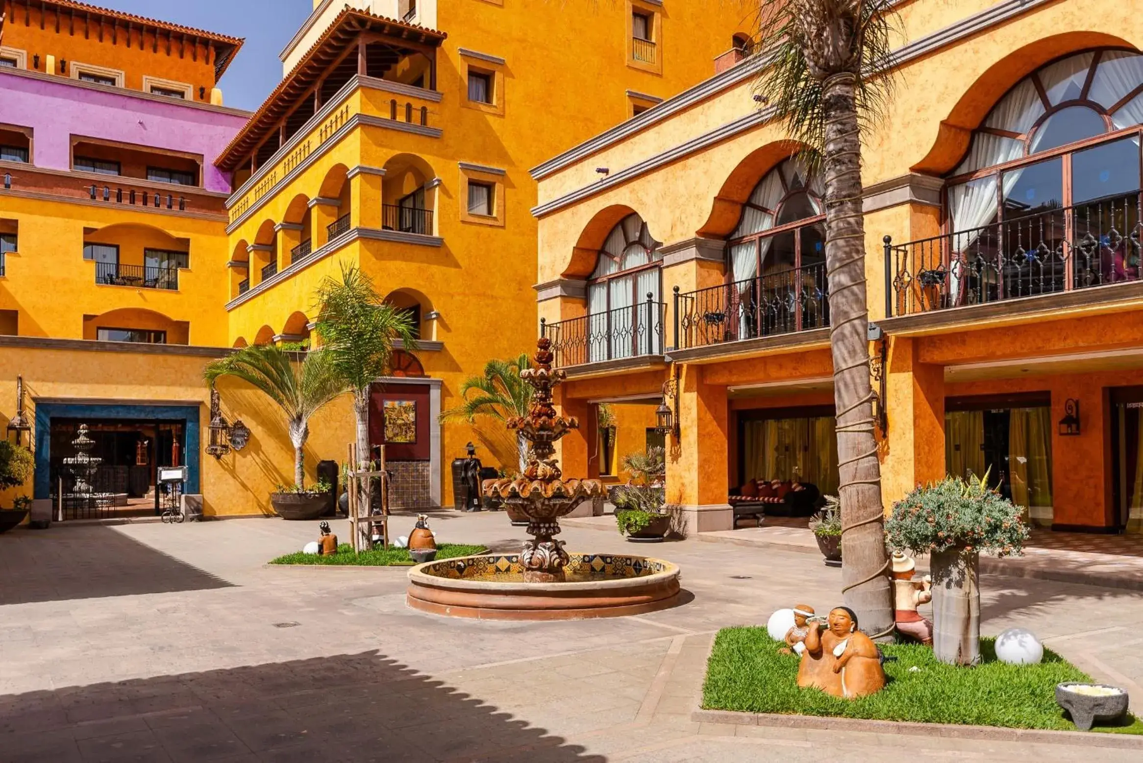 Property building in Europe Villa Cortes GL Property building in Europe Villa Cortes GL