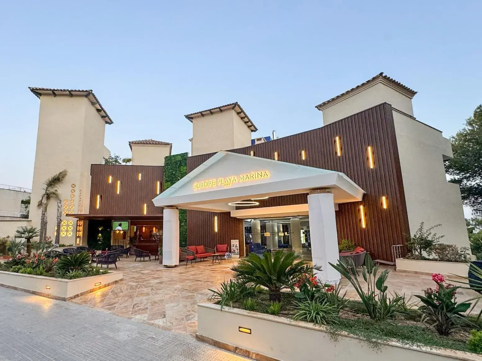 Property building in Europe Playa Marina - Adults Only Property building in Europe Playa Marina - Adults Only